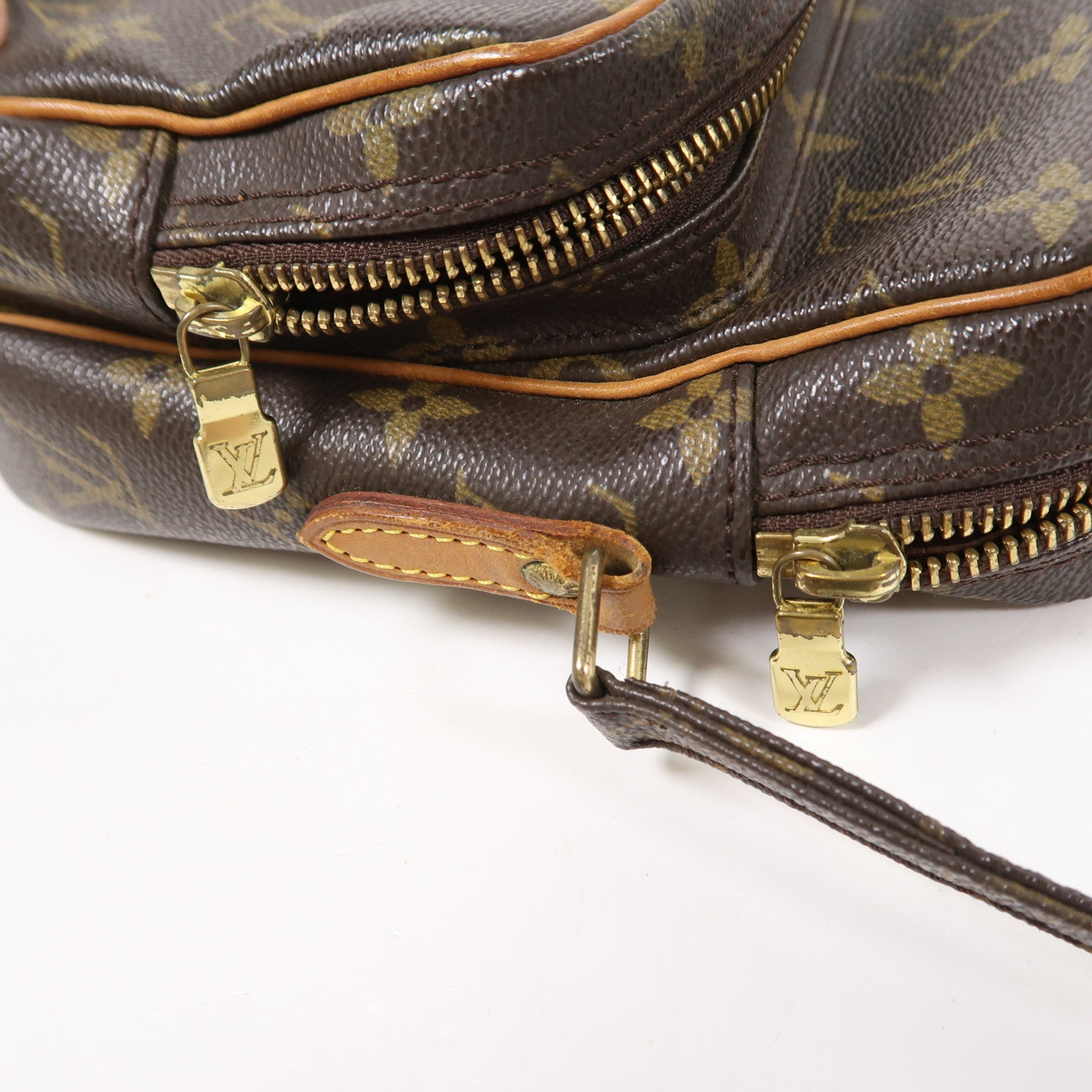 LOUIS VUITTON Monogram Amazon金扣肩背袋