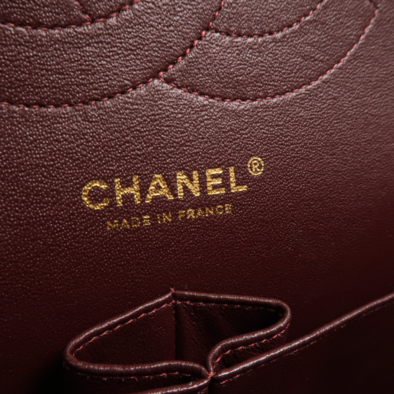 CHANEL 羊皮皮革Classic Jumbo鏈帶肩背袋