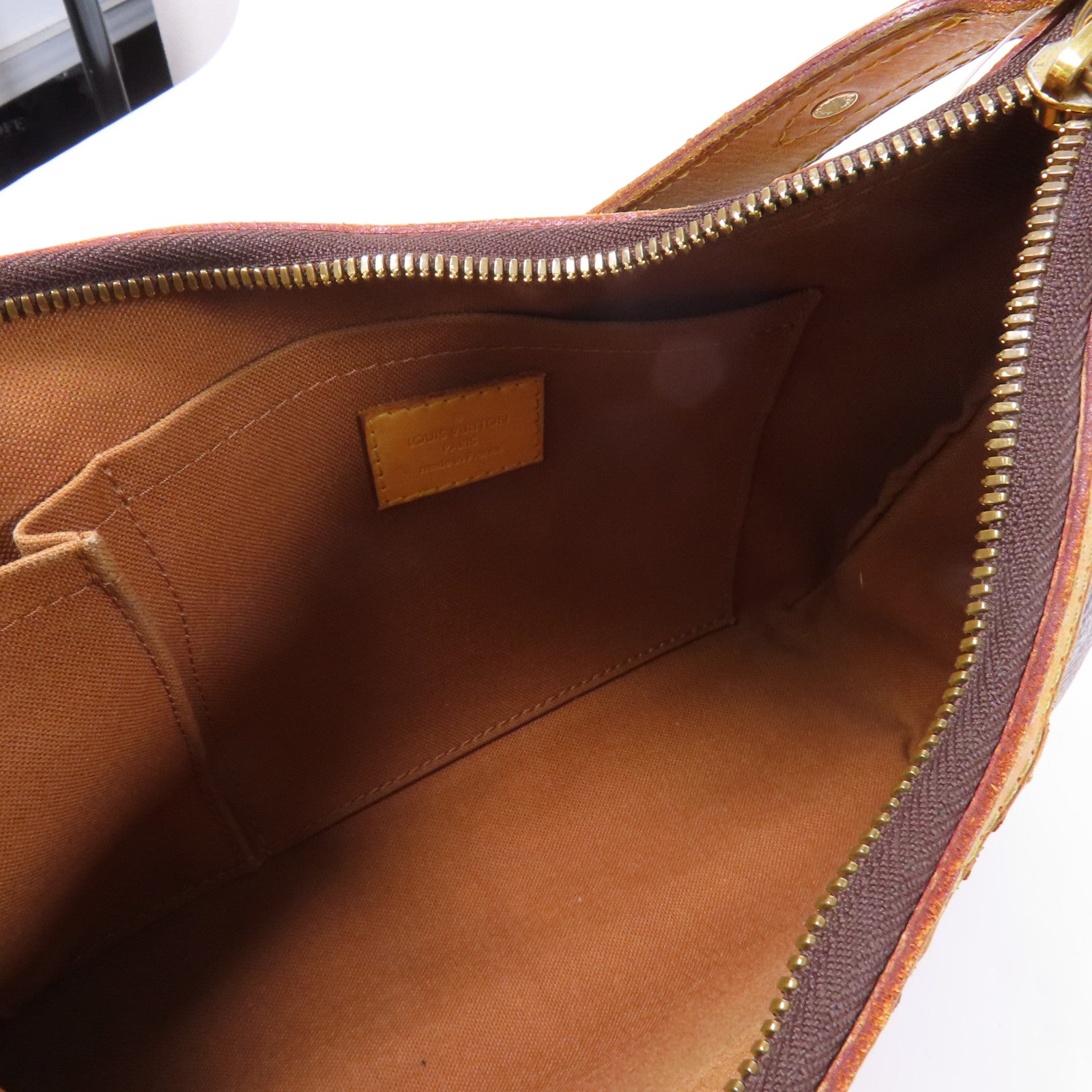 LOUIS VUITTON Monogram Thames PM金扣肩背袋