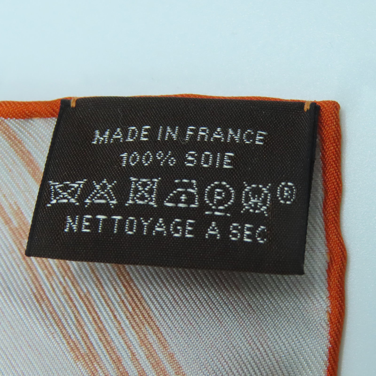 HERMES 【激減優惠精選】絲質Scarf 90x90絲巾橙色彩色