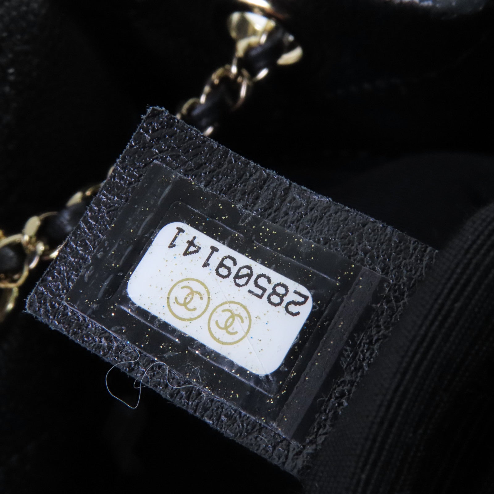 CHANEL 菱格Caviar皮革Bucket Bag金扣鏈帶手挽肩背兩用袋黑色