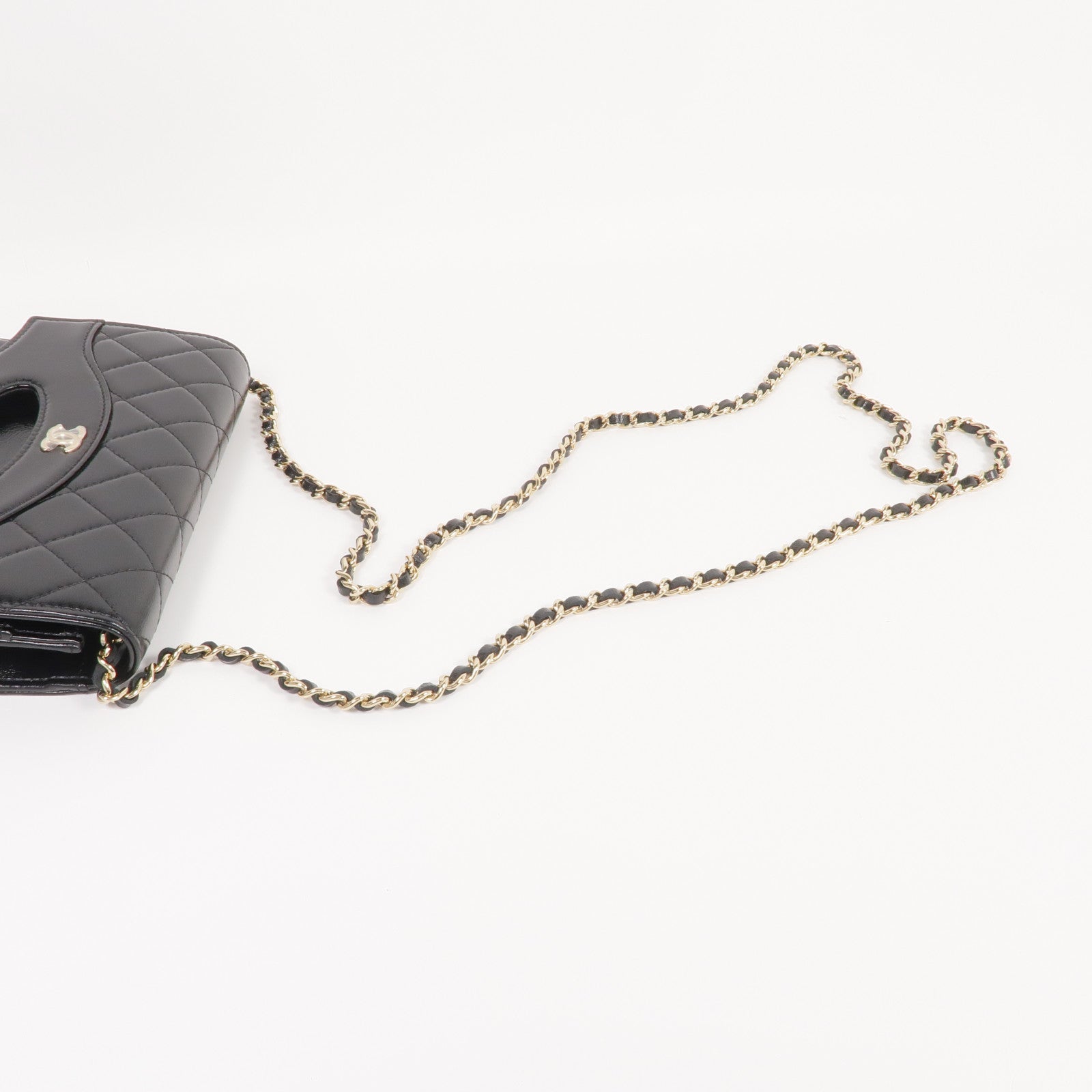 CHANEL 牛皮皮革31 WOC Wallet On Chain金扣鏈帶肩背袋