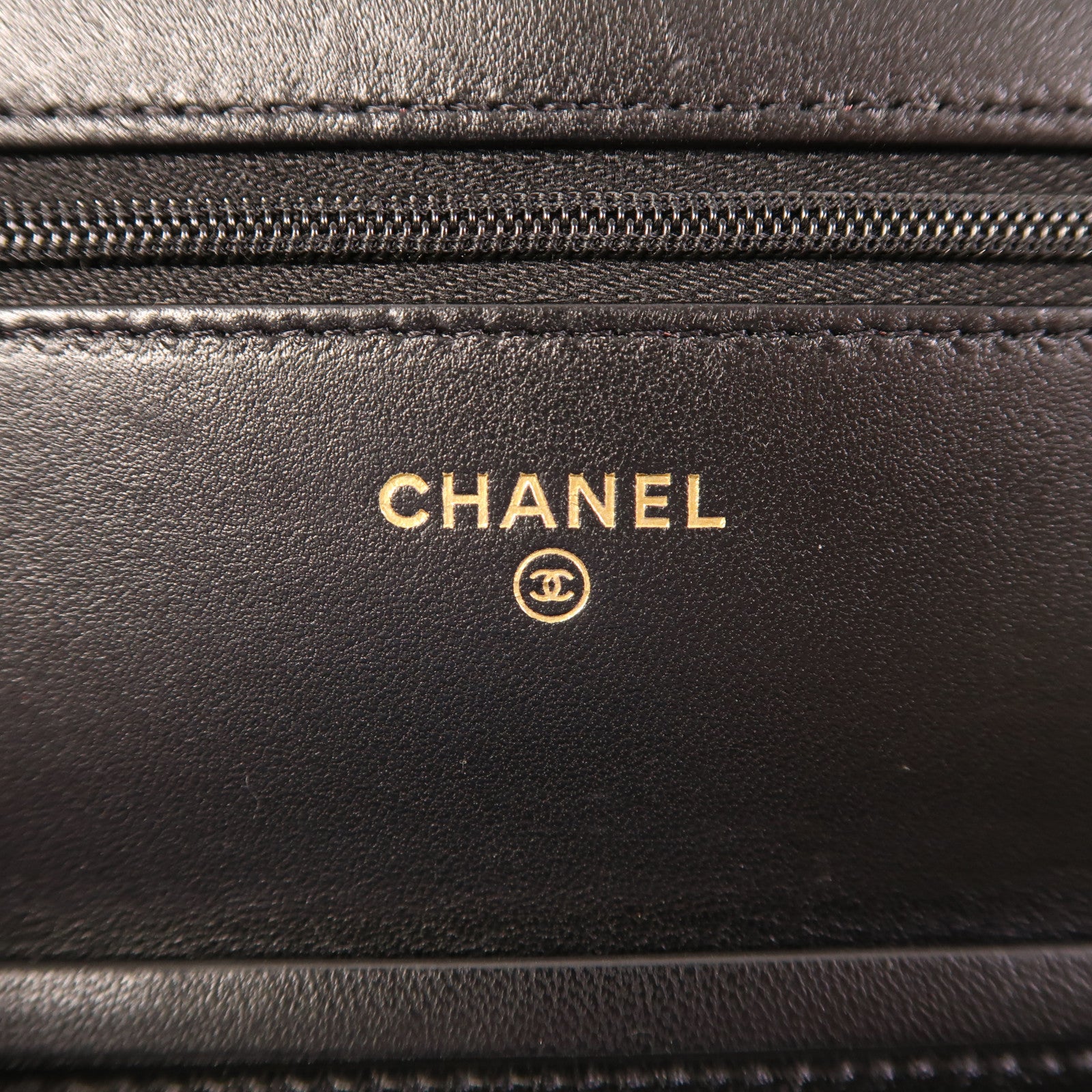 CHANEL 羊皮皮革WOC Wallet On Chain金扣鏈帶肩背袋