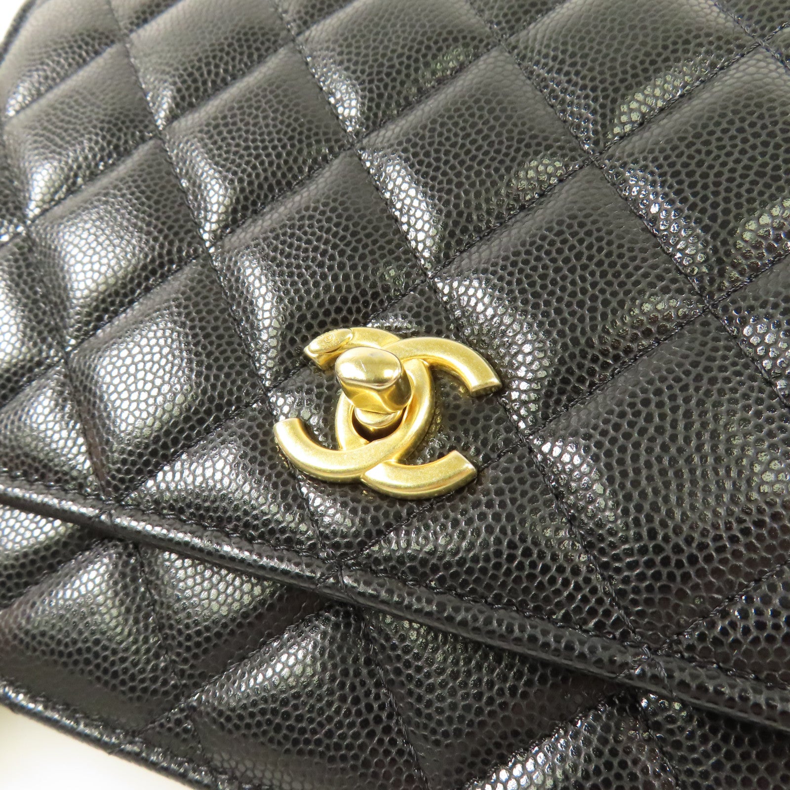 CHANEL 牛皮皮革WOC Wallet On Chain金扣鏈帶肩背袋