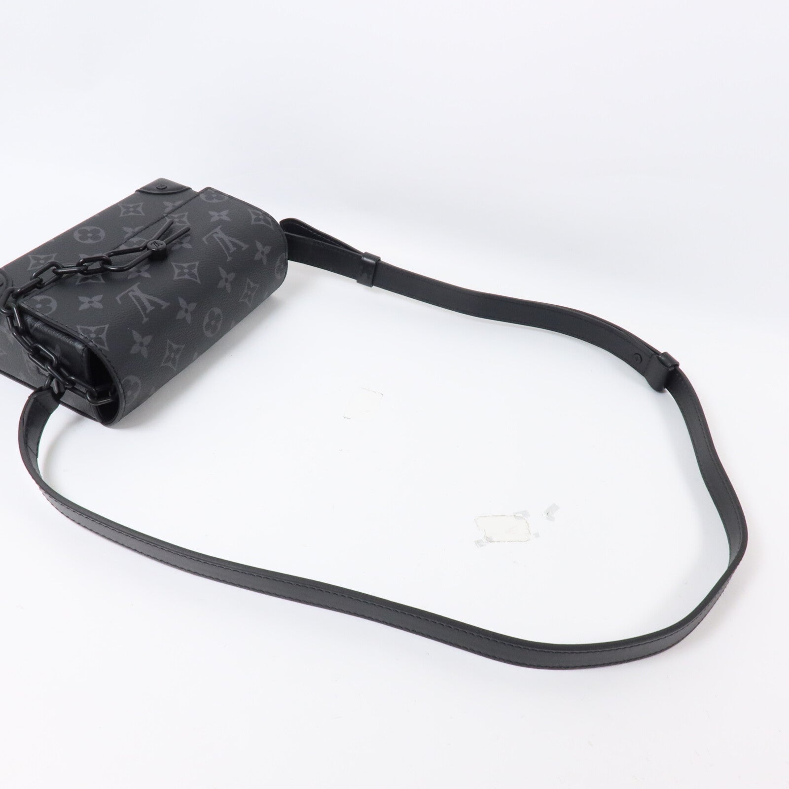 LOUIS VUITTON Monogram Eclipse Steamer Wearable Wallet肩背袋