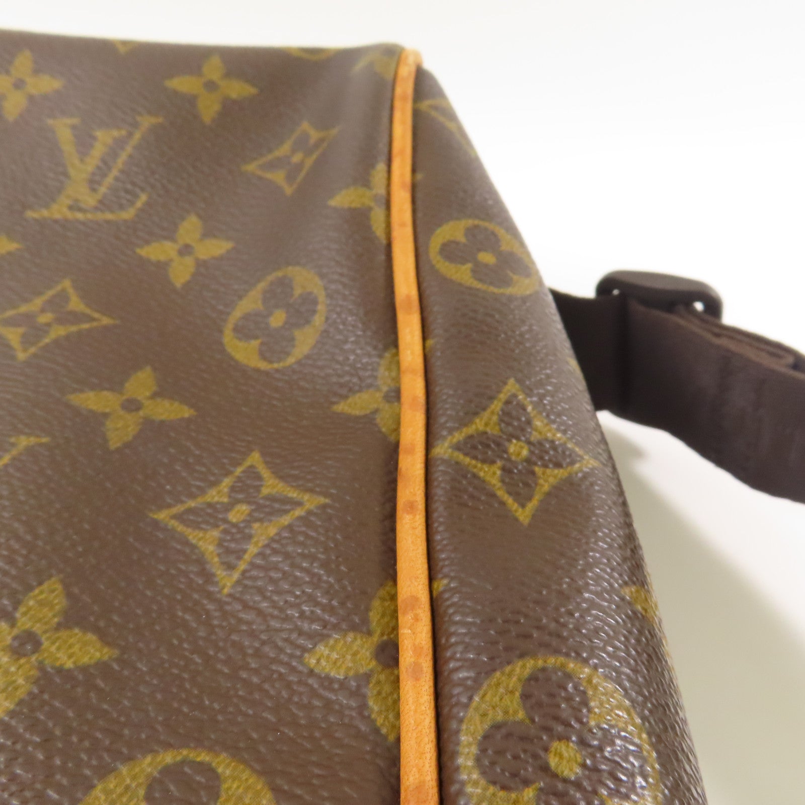 LOUIS VUITTON Monogram Abbesses金扣肩背袋