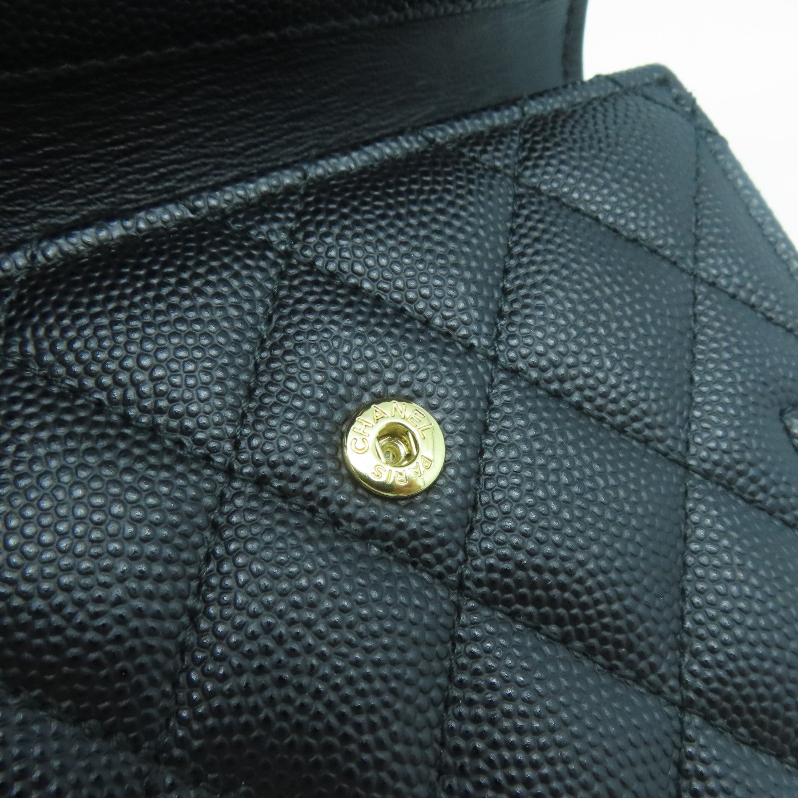 CHANEL 菱格Caviar皮革Boy Wallet金扣錢包黑色