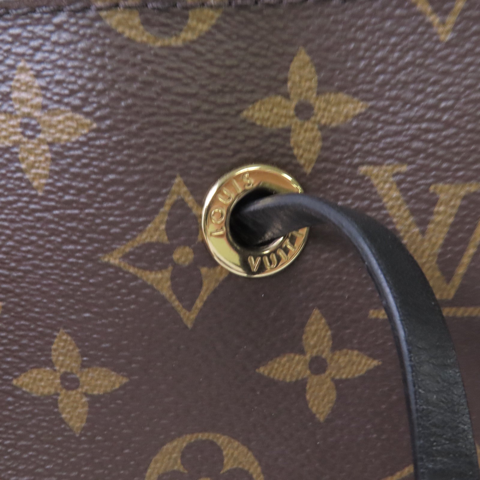 LOUIS VUITTON Monogram NeoNoe MM Shoulder Bag金扣肩背袋啡色/黑色