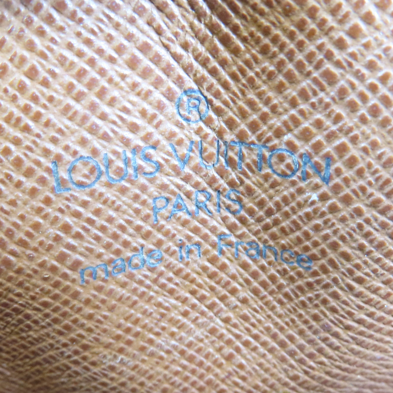 LOUIS VUITTON 【激減優惠】Monogram Danube金扣肩背袋