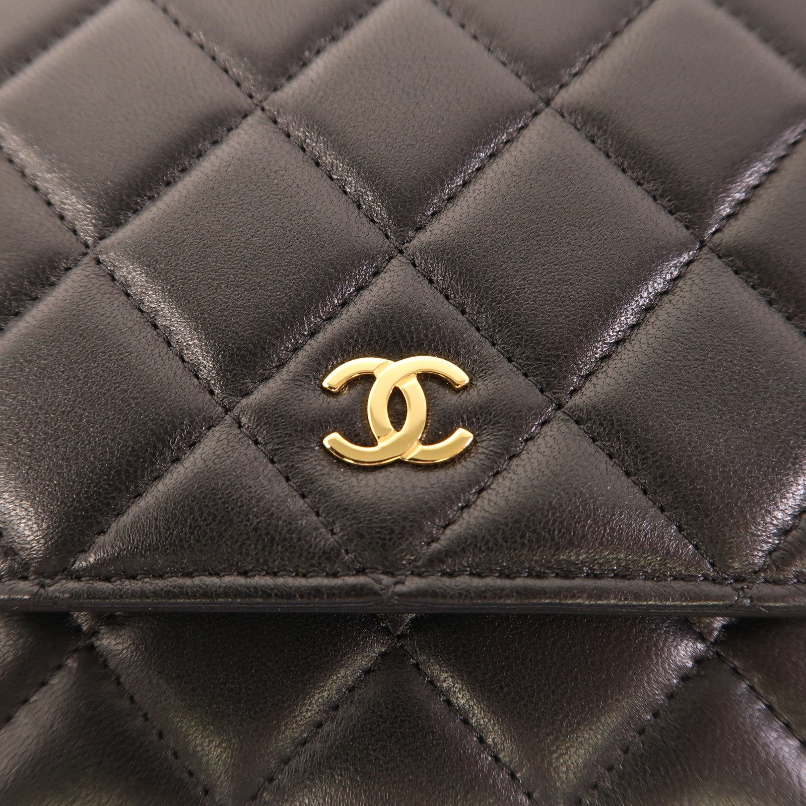 CHANEL 羊皮皮革WOC Wallet On Chain金扣鏈帶肩背袋