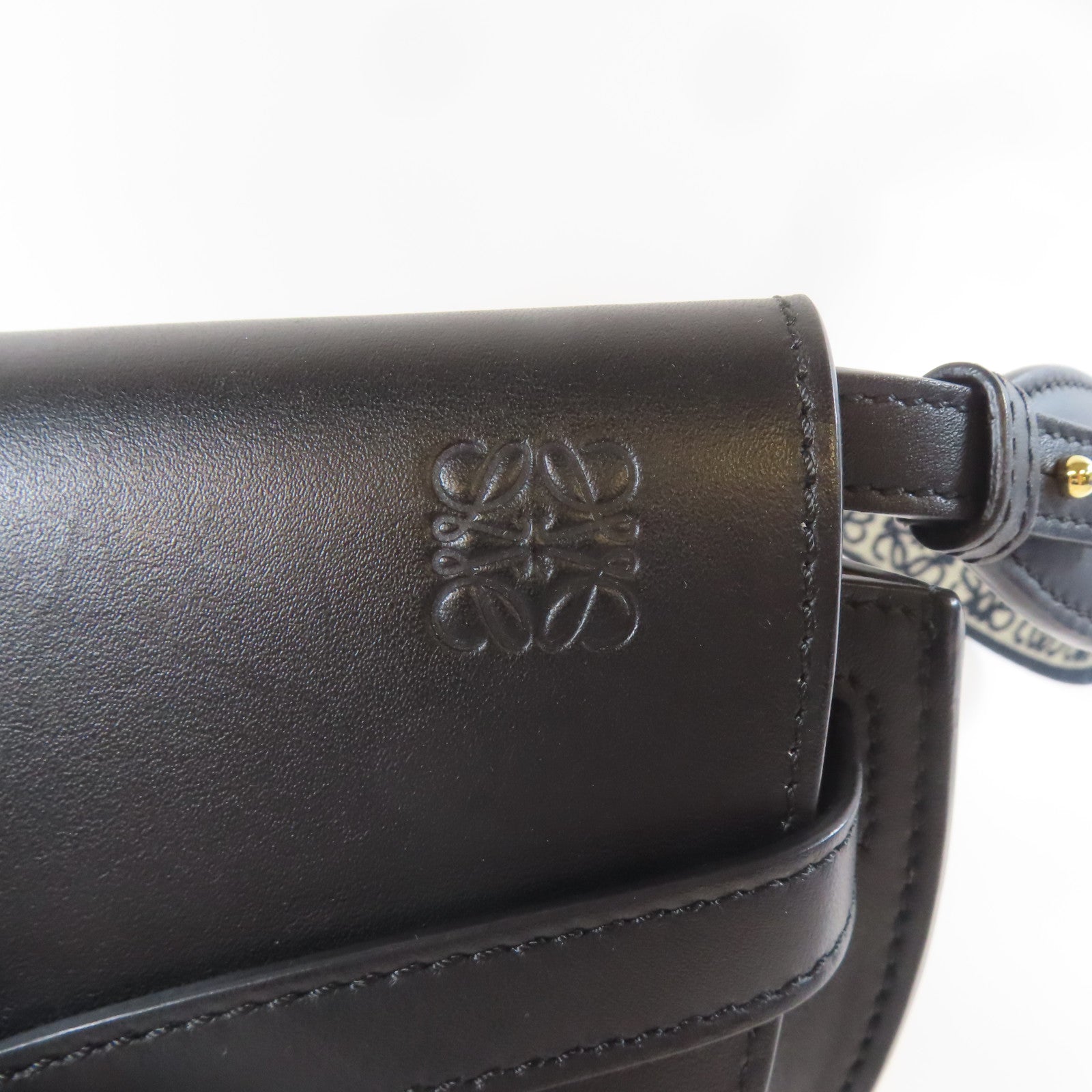 LOEWE 牛皮皮革Mini Gate Dual金扣肩背袋黑色