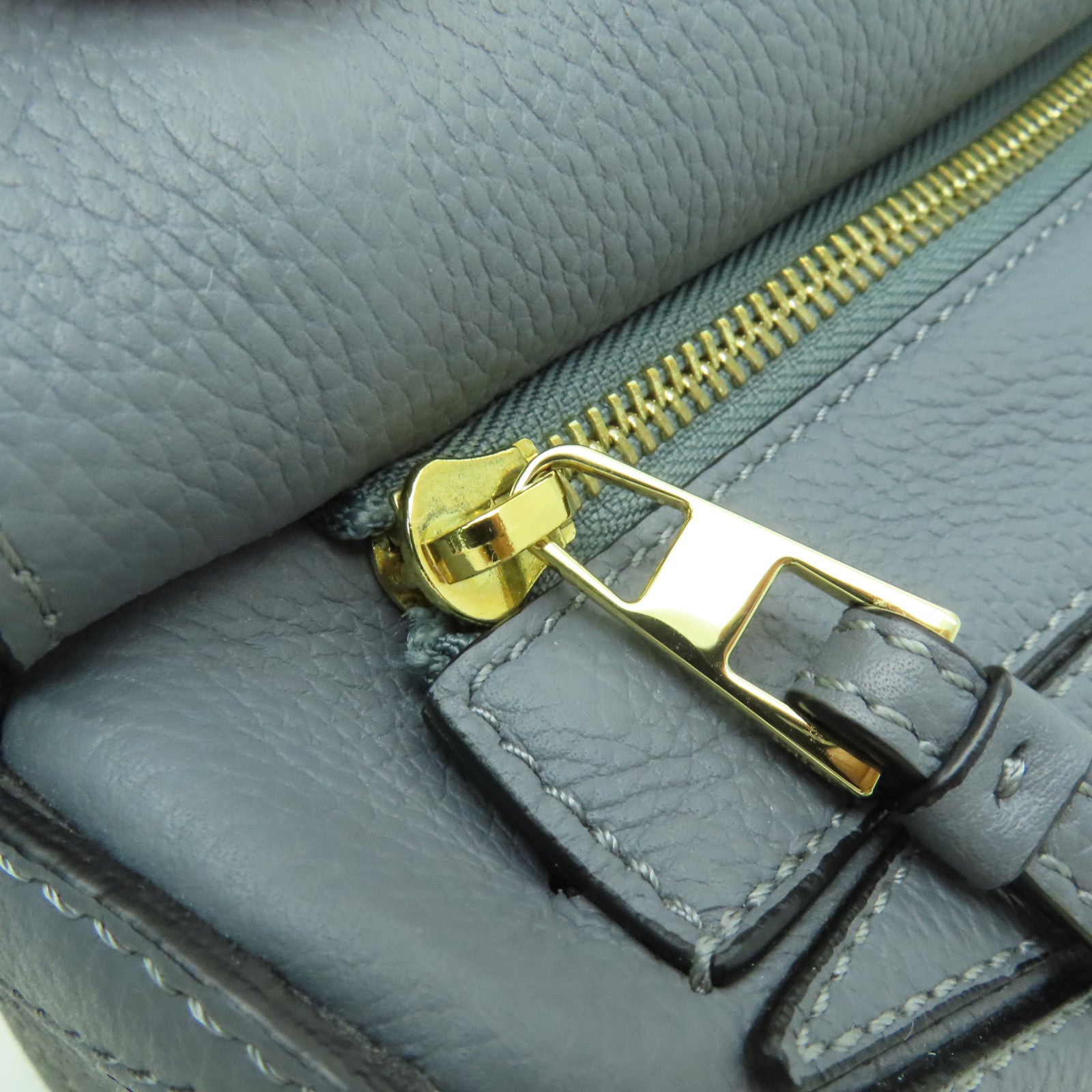 LOEWE 牛皮皮革Puzzle Small Bag金扣手挽肩背兩用袋灰色