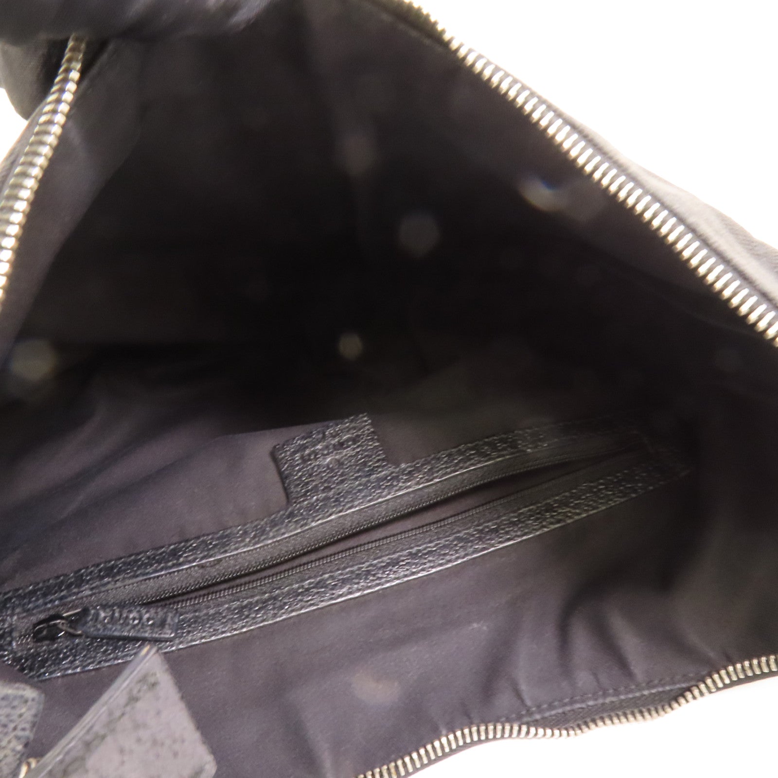 GUCCI 帆布GG Shoulder Bag銀扣肩背袋