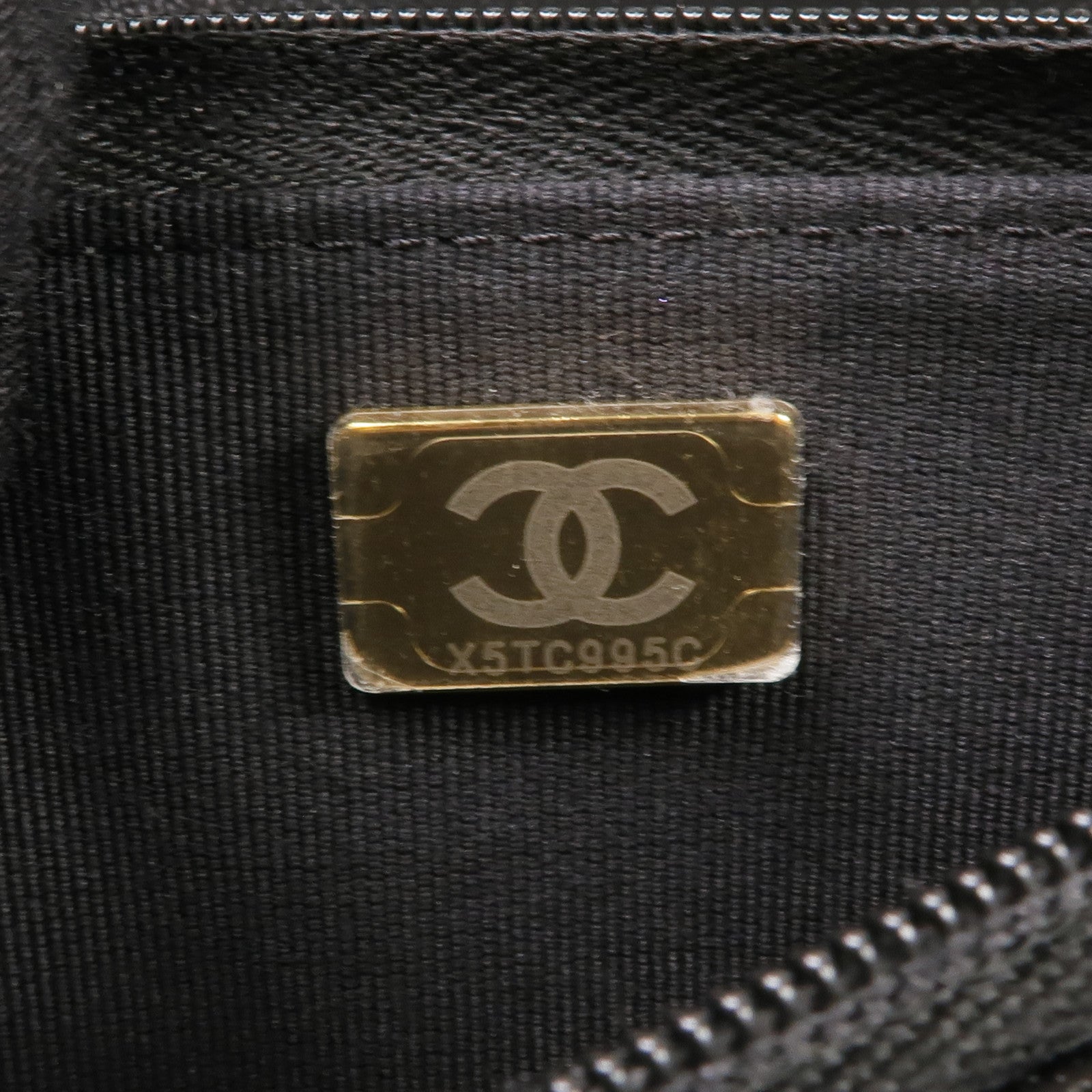 CHANEL 牛皮皮革31 WOC Wallet On Chain金扣鏈帶肩背袋