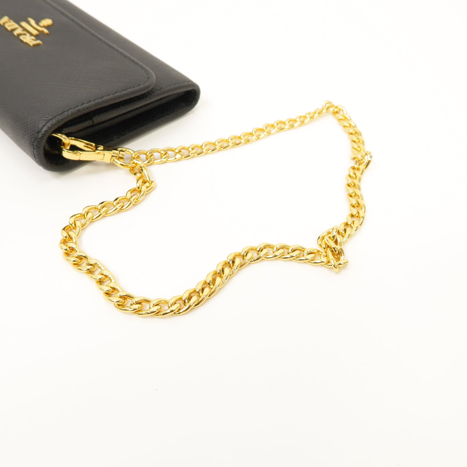 PRADA 【激減優惠】Saffiano皮革Mini Wallet with Chain金扣錢包黑色