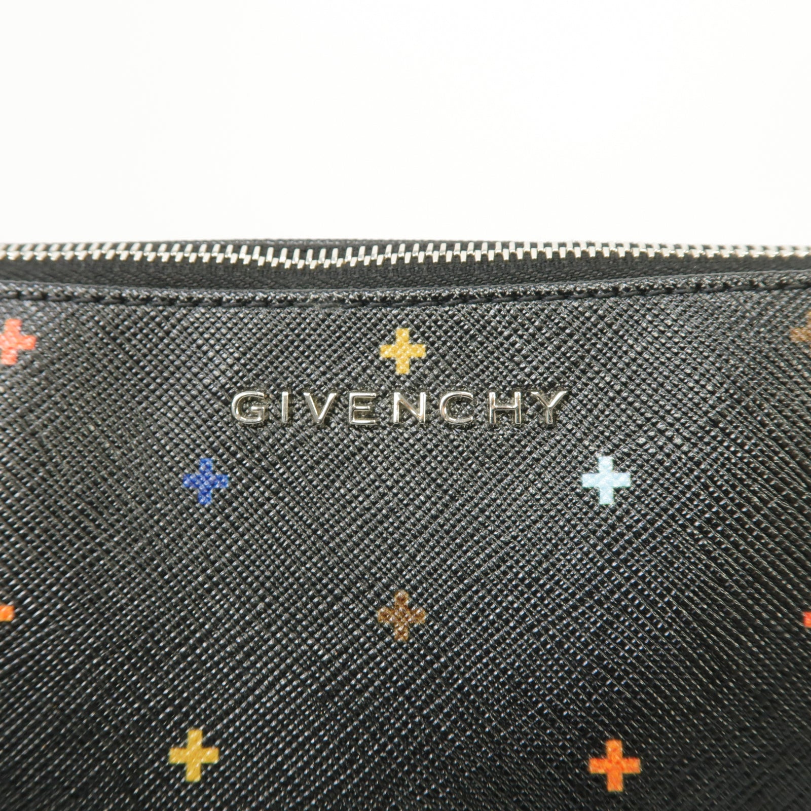 GIVENCHY 牛皮皮革Clutch銀扣手拿包黑色