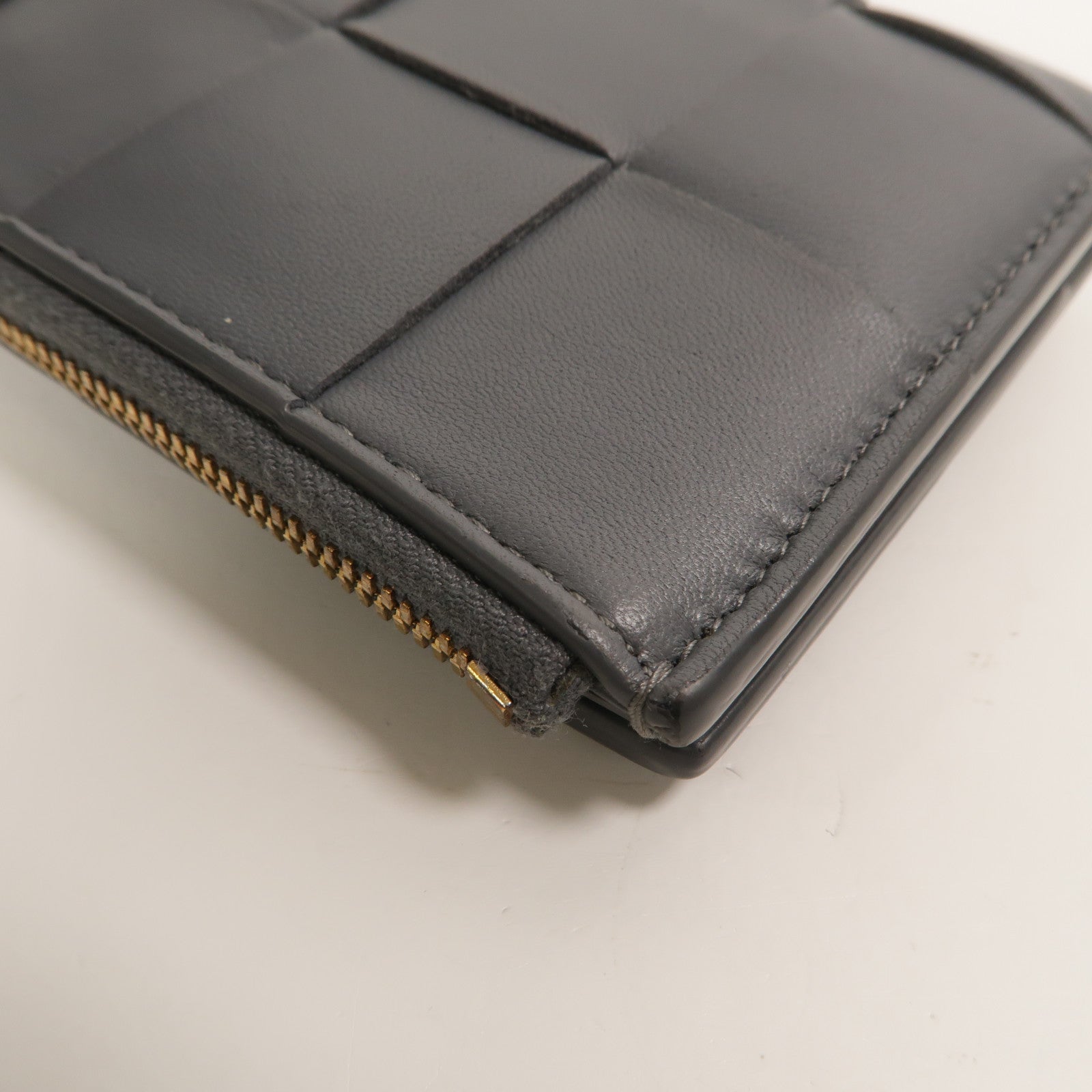 BOTTEGA VENETA 羊皮皮革Cassette Bi-Fold Zip Wallet長錢包