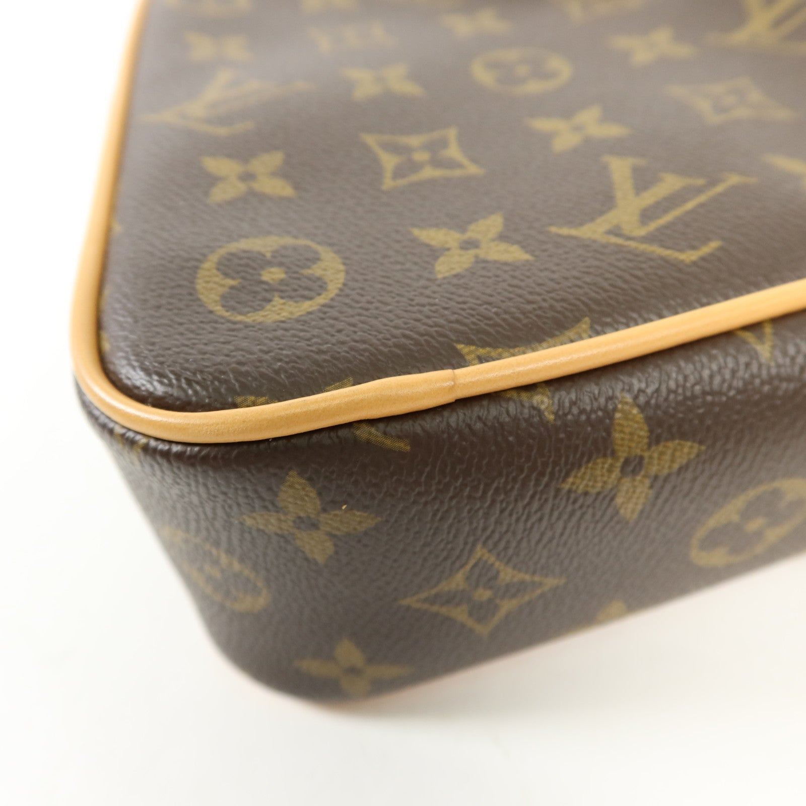 LOUIS VUITTON Monogram Game On Coeur金扣肩背袋棕色