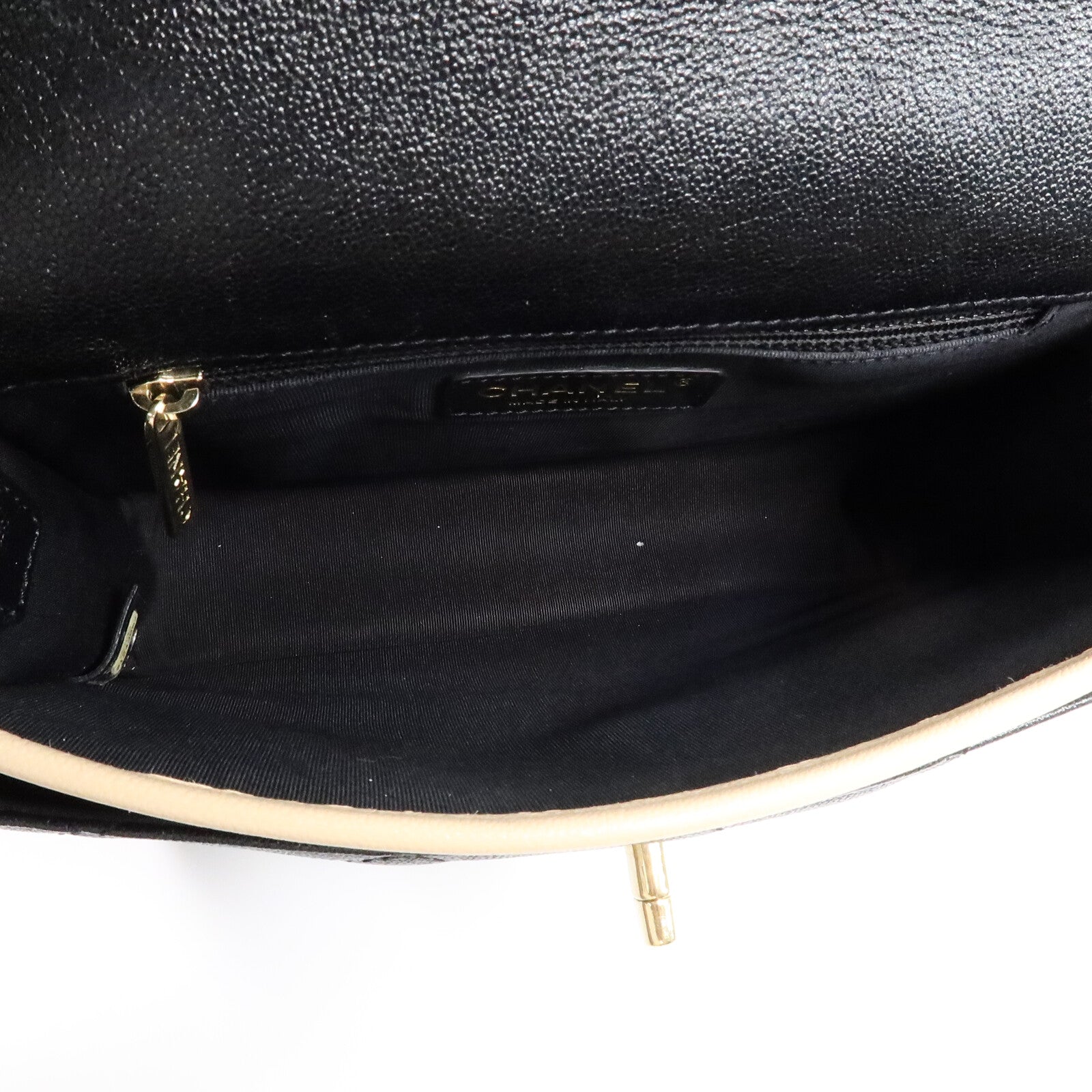 CHANEL 牛皮皮革Messenger Bag鏈帶肩背袋