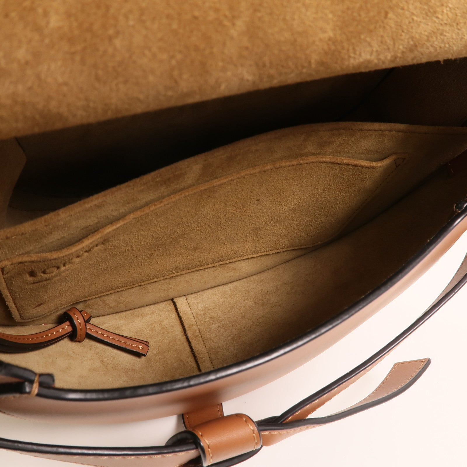 LOEWE 牛皮皮革Small Gate金扣肩背袋