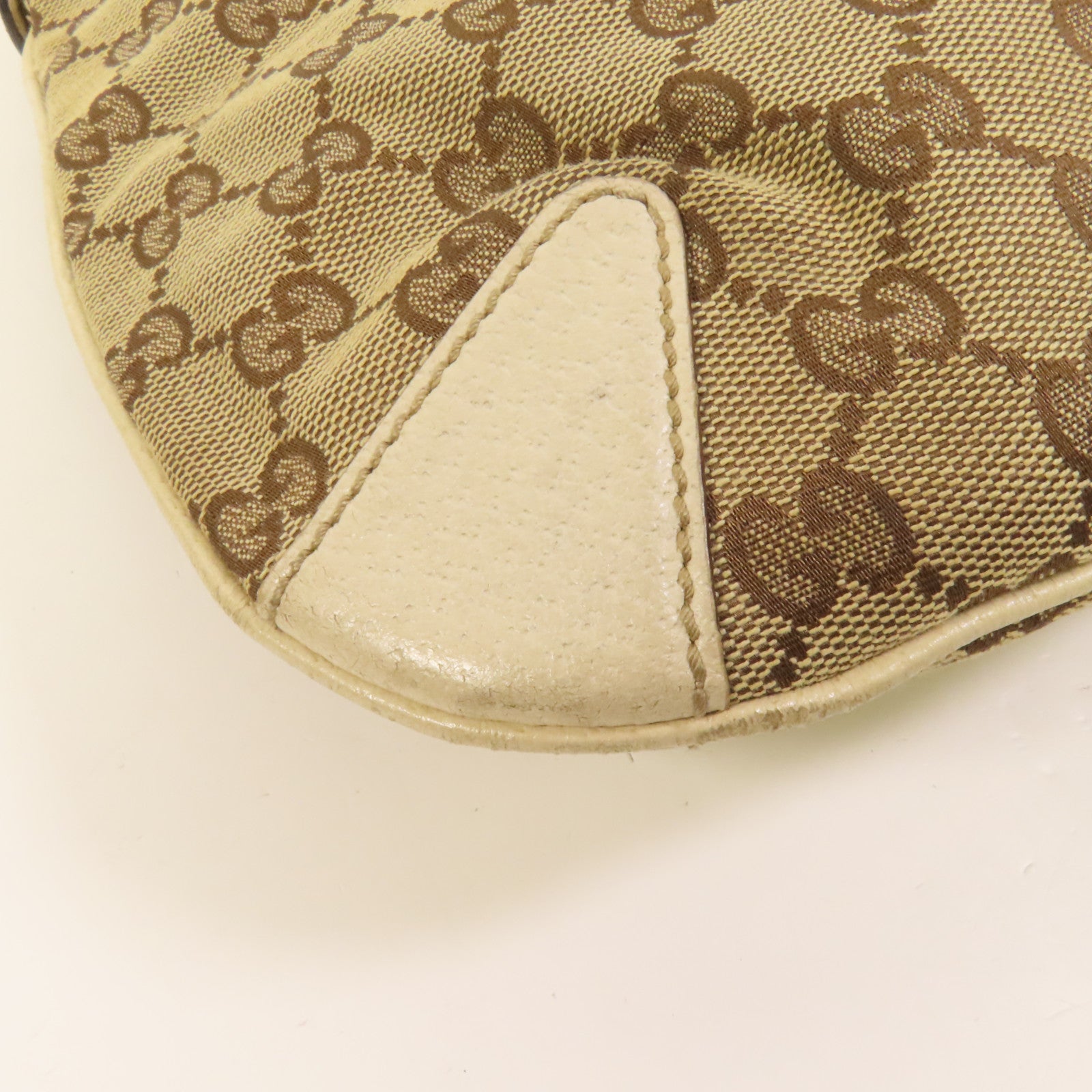 GUCCI 帆布Bouvier Handbag金扣手挽袋