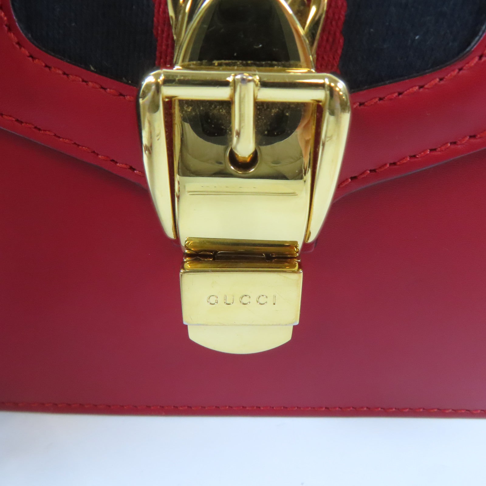 GUCCI 【激減優惠】牛皮皮革Sylvie Mini Shoulder Bag金扣手挽肩背兩用袋紅色