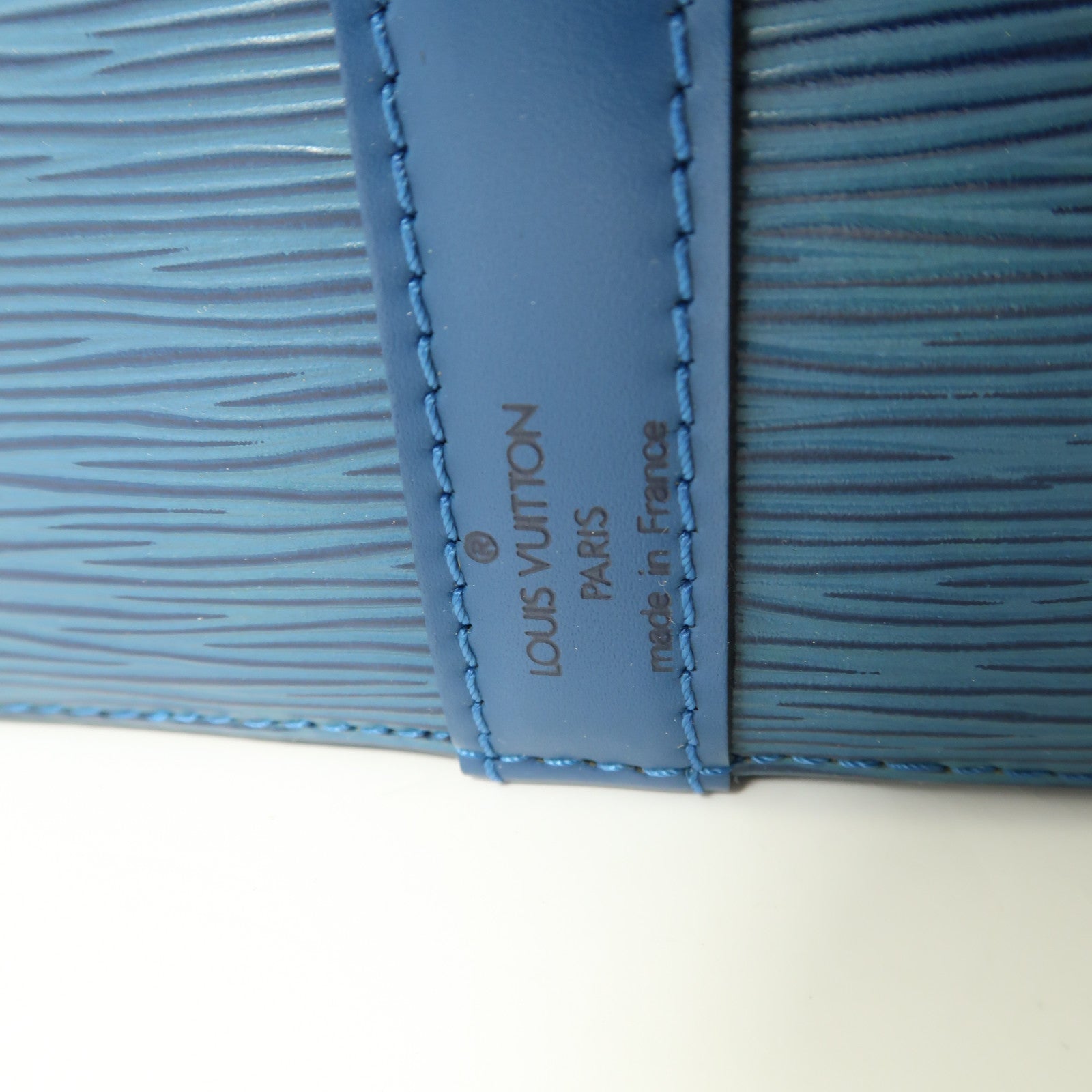 LOUIS VUITTON Epi Petit Noe金扣肩背袋藍色
