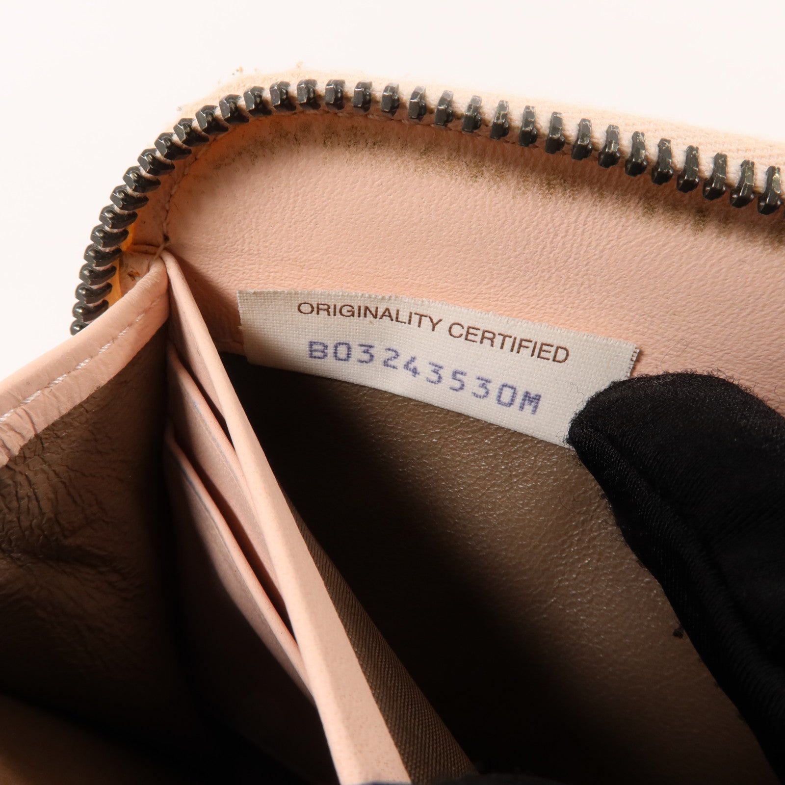 BOTTEGA VENETA 羊皮皮革Long Round Wallet長錢包