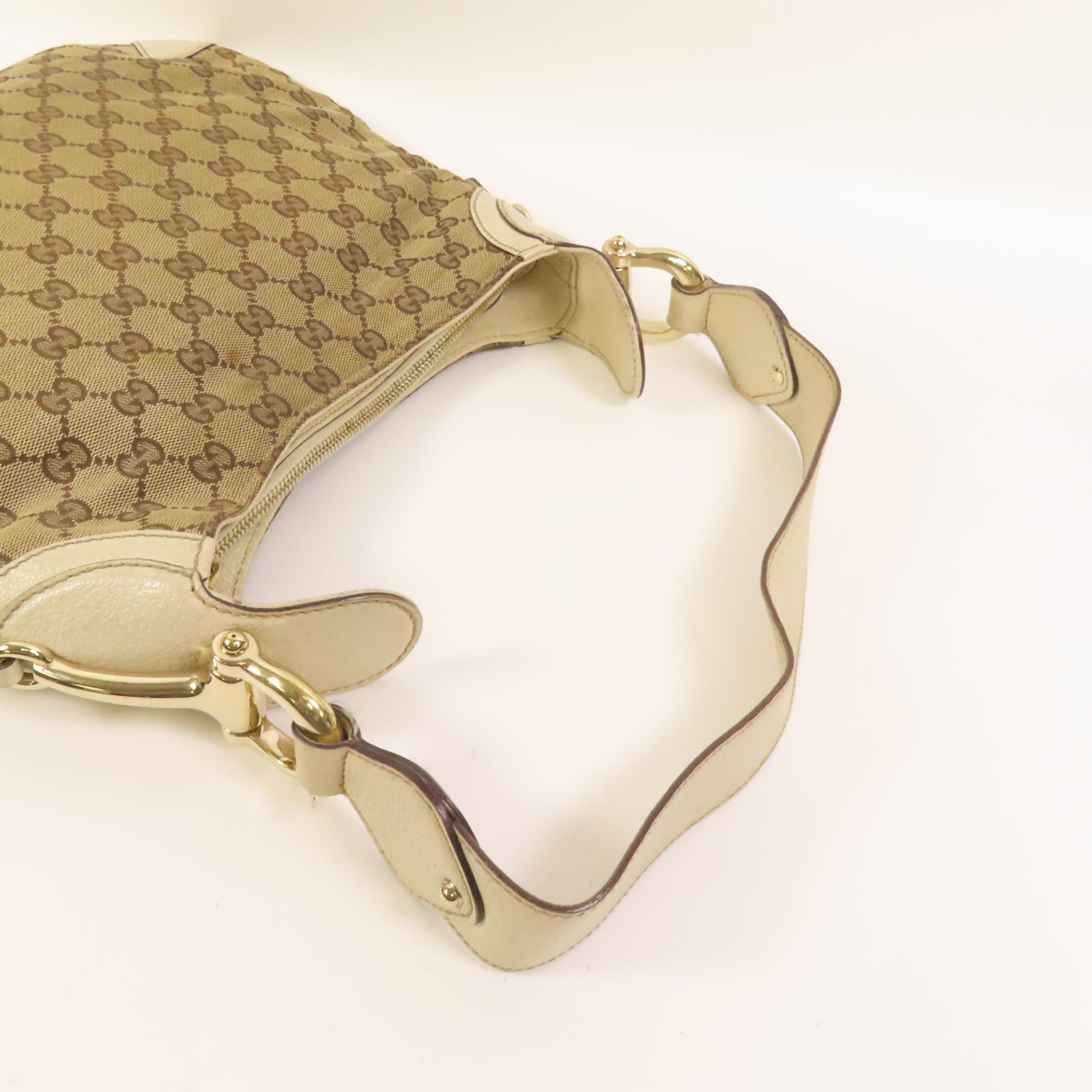 GUCCI 帆布Bouvier Handbag金扣手挽袋