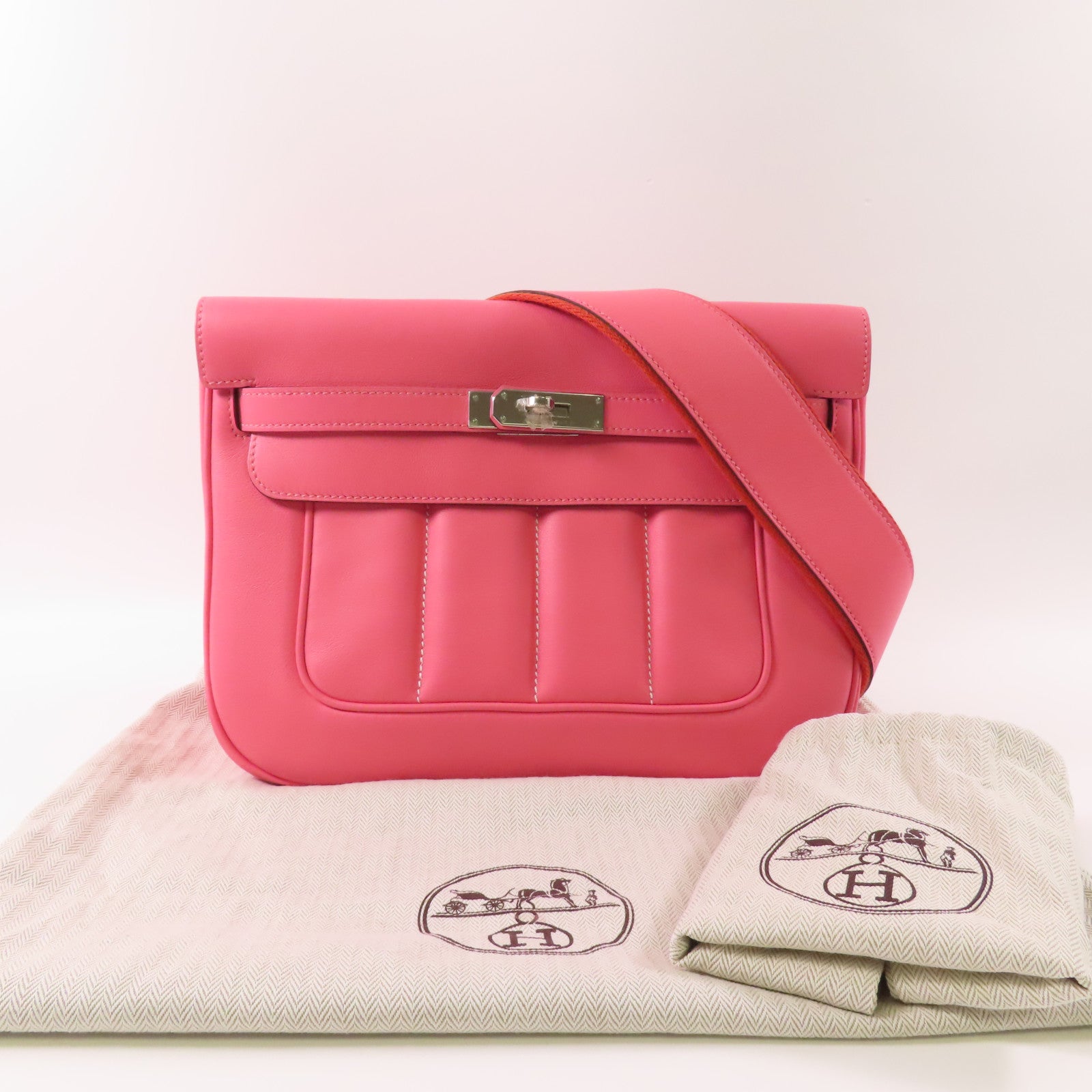 HERMES Swift皮革Berline銀扣肩背袋Rose Azalea