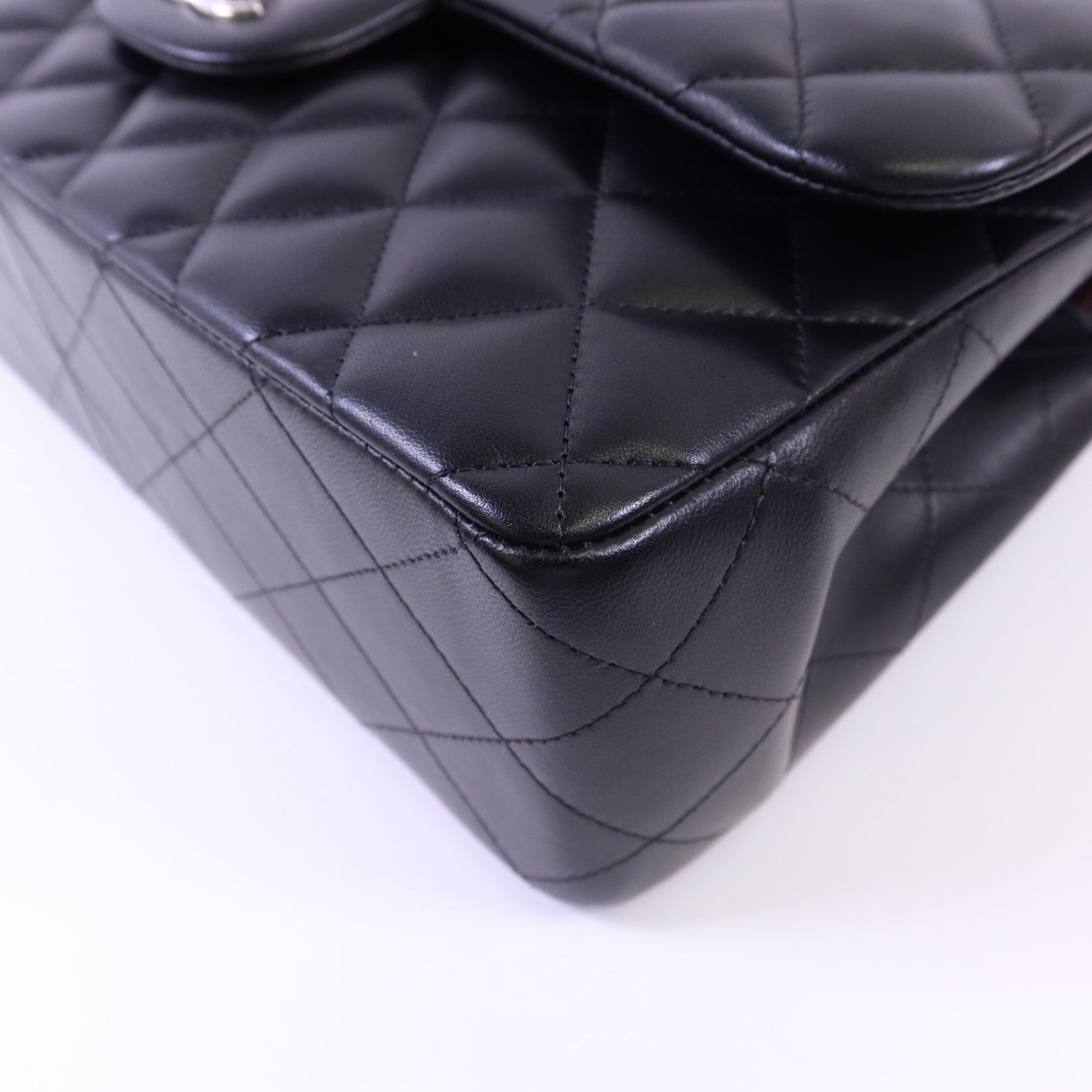 CHANEL 羊皮皮革Large Classic 銀扣鏈帶肩背袋