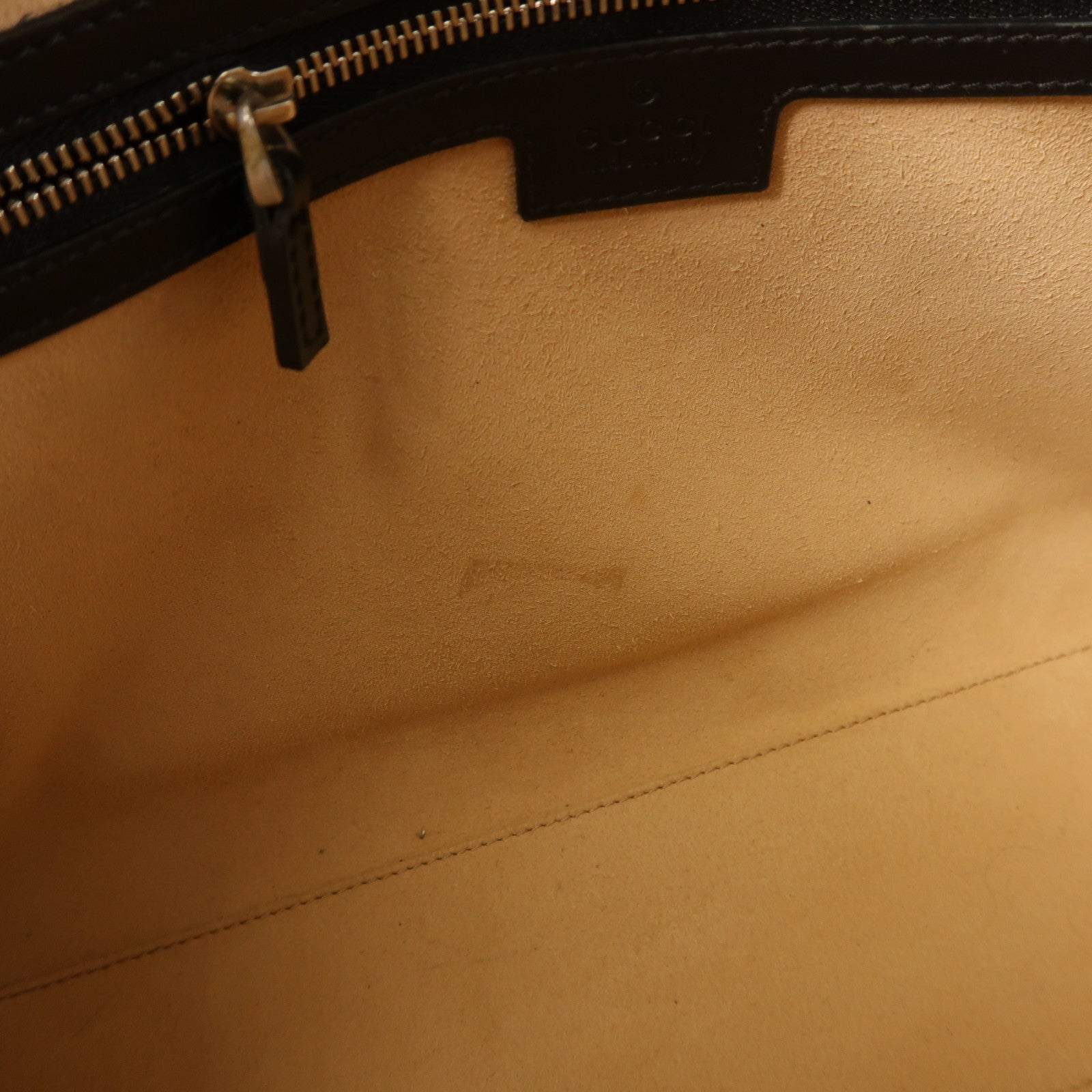 GUCCI 牛皮皮革GG Marmont Tote鏈帶肩背袋