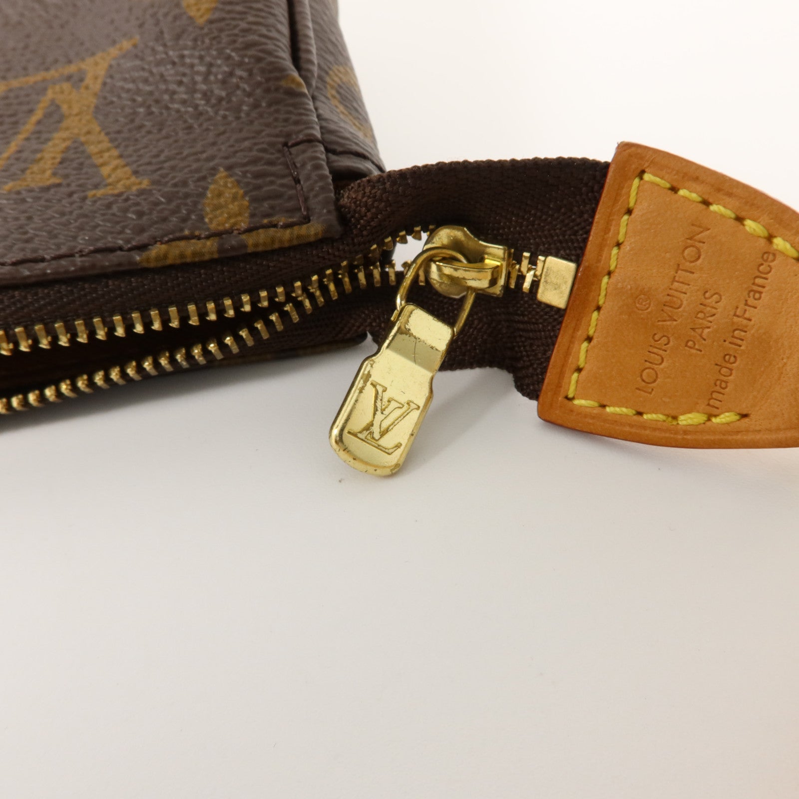 LOUIS VUITTON Monogram Pochette Accessoires手拿包