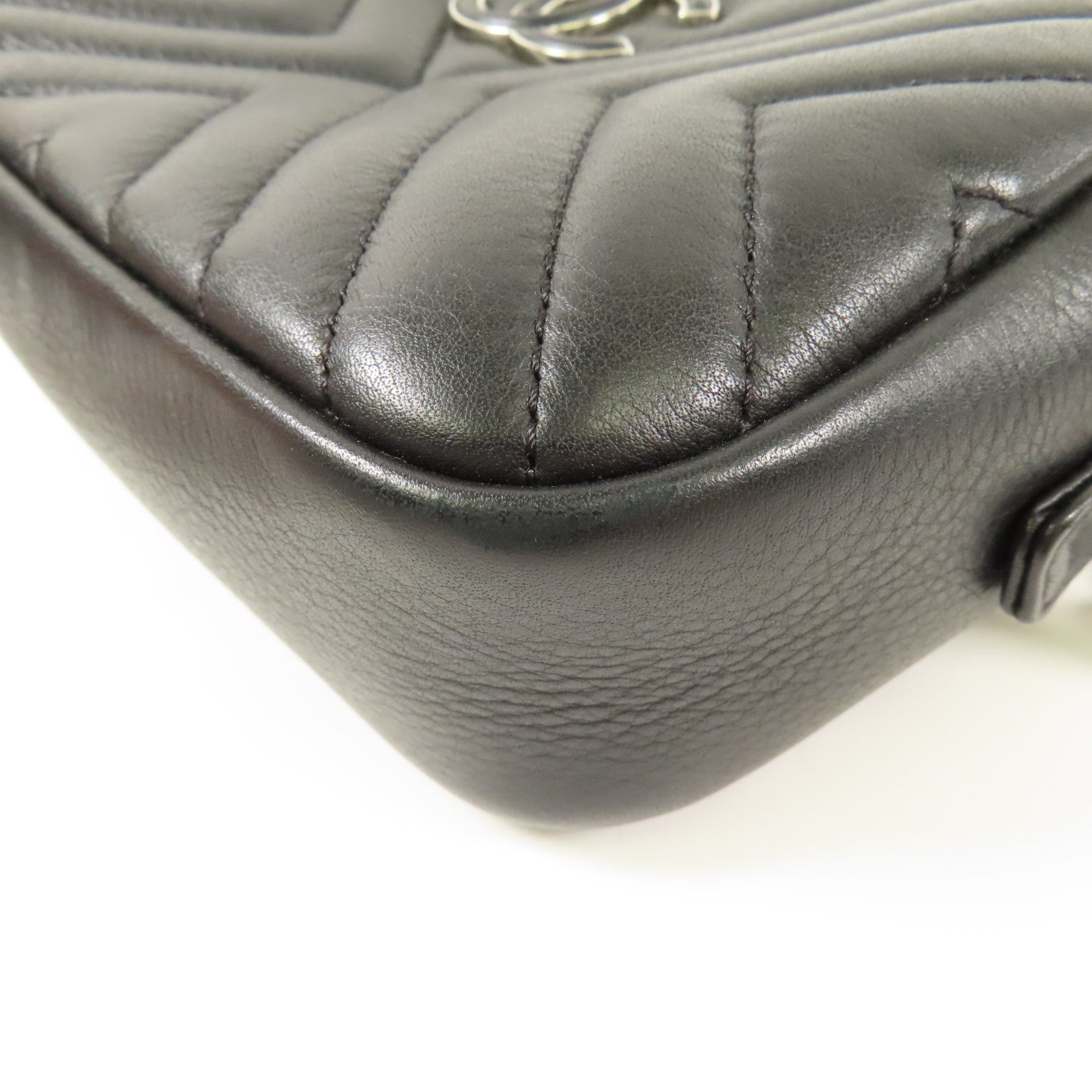 CHANEL 牛皮皮革Chain Shoulder銀扣鏈帶肩背袋