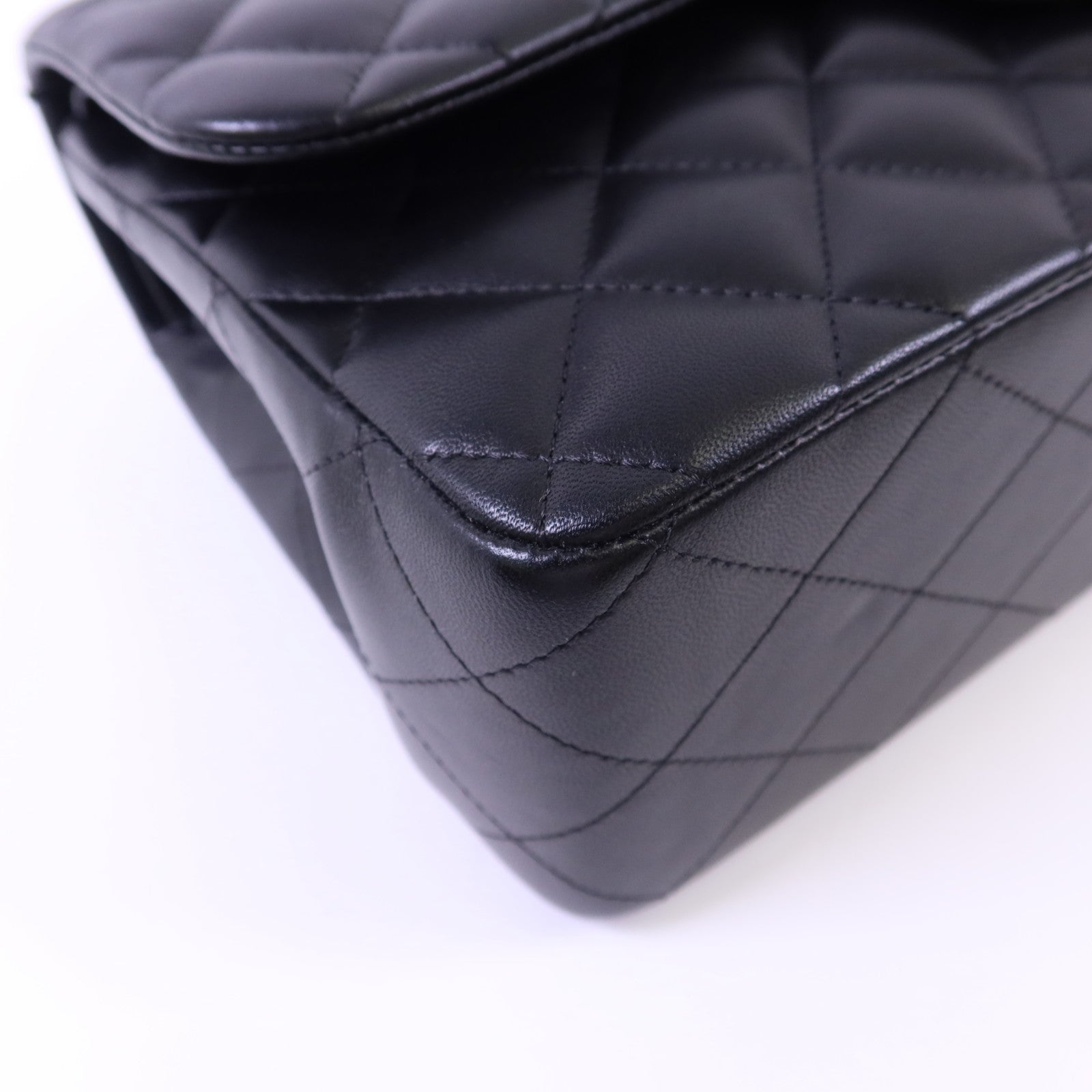 CHANEL 羊皮皮革Large Classic 銀扣鏈帶肩背袋