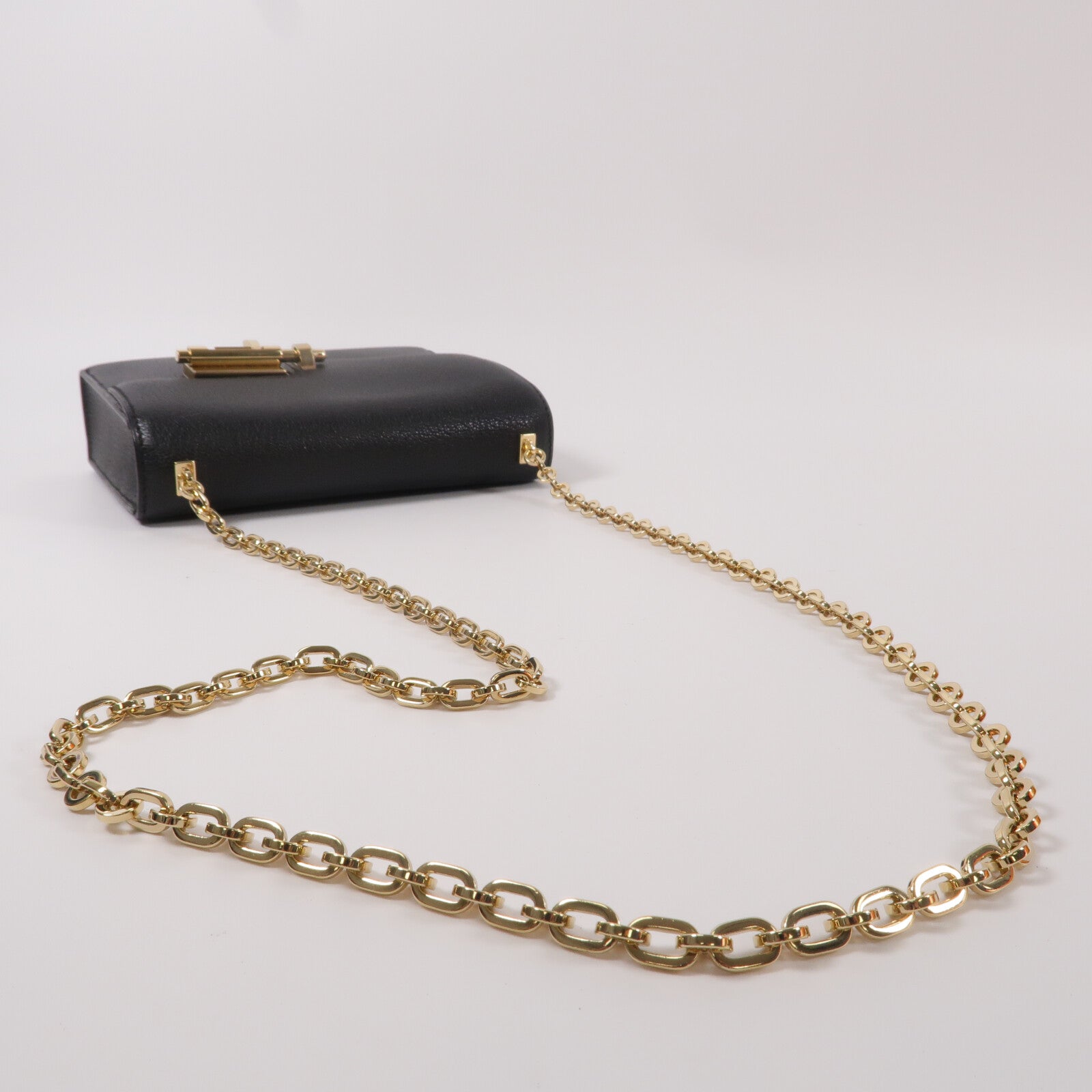 HERMES Chevre皮革Mini Verrou鏈帶肩背袋Noir
