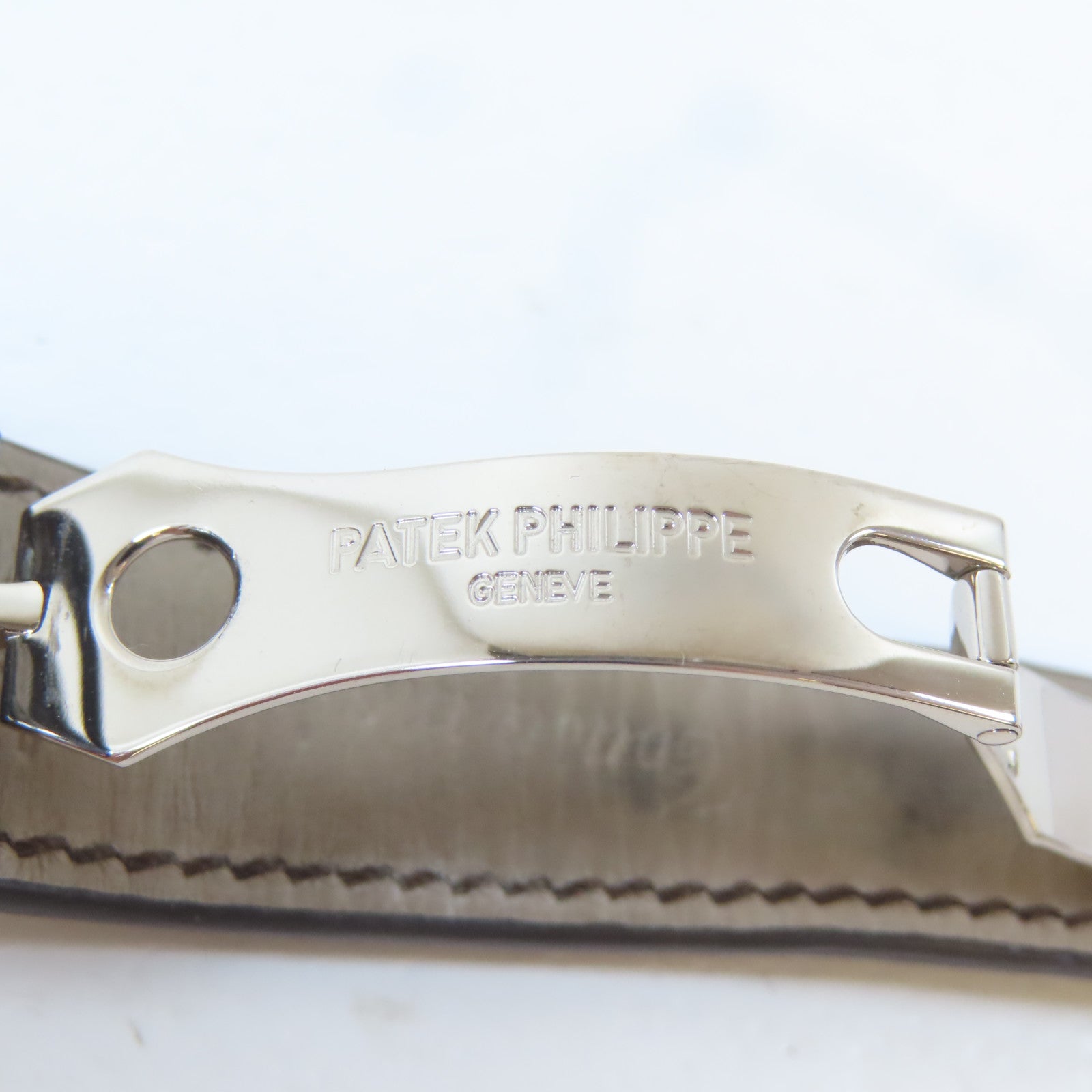 PATEK PHILIPPE Calatrava18K白金自動機芯手錶黑色