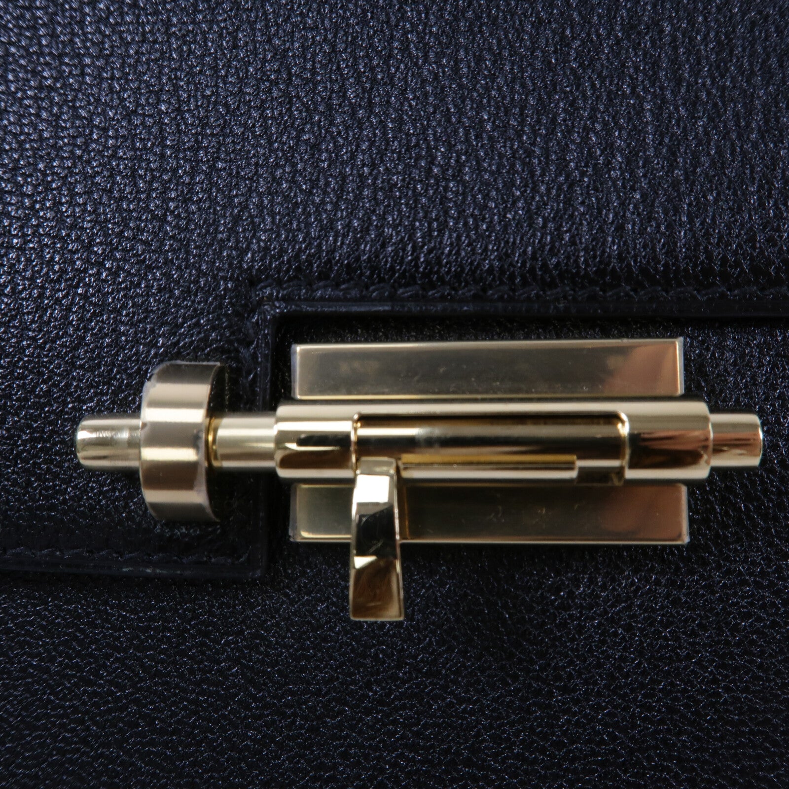 HERMES Chevre皮革Mini Verrou鏈帶肩背袋Noir