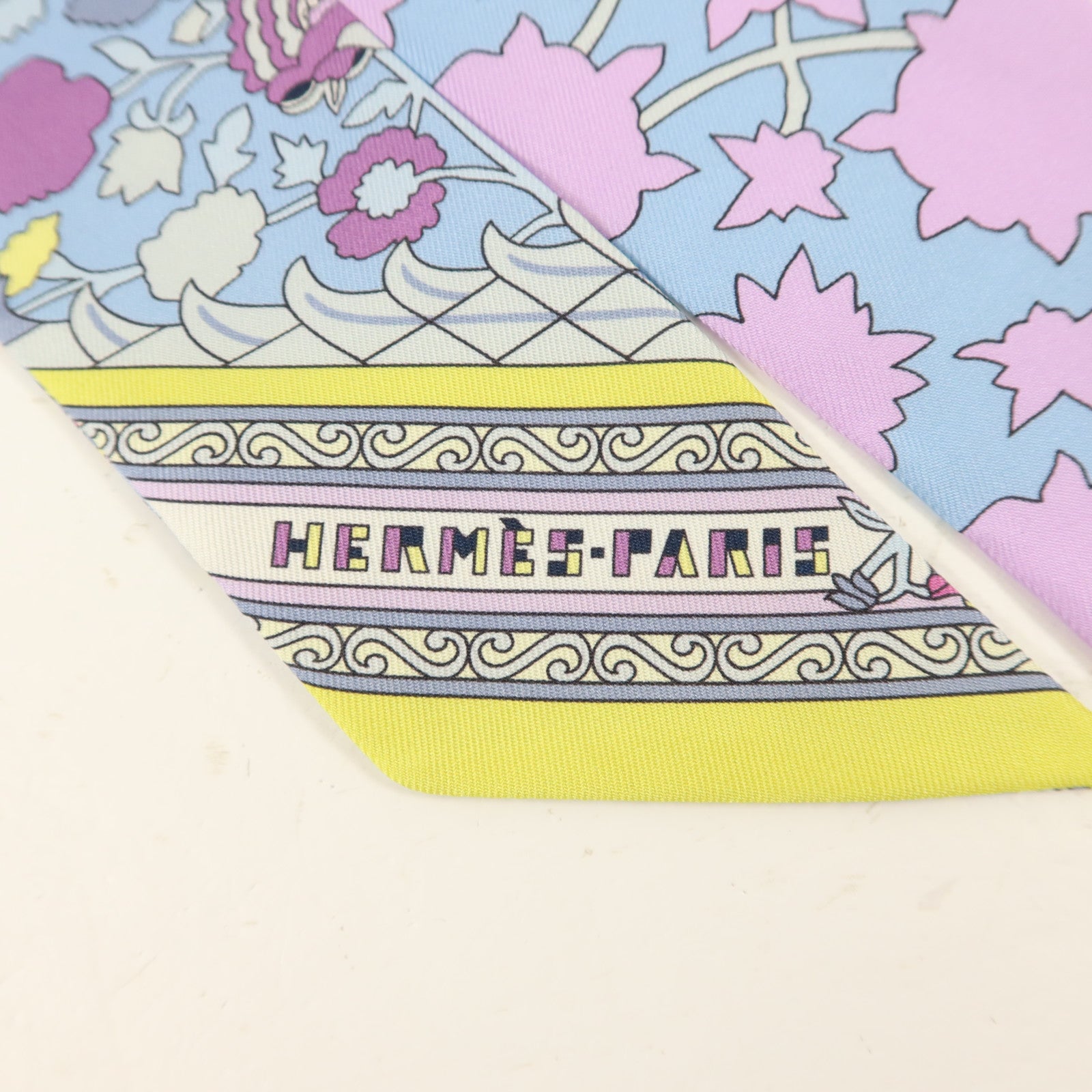 HERMES 絲質Twilly絲巾