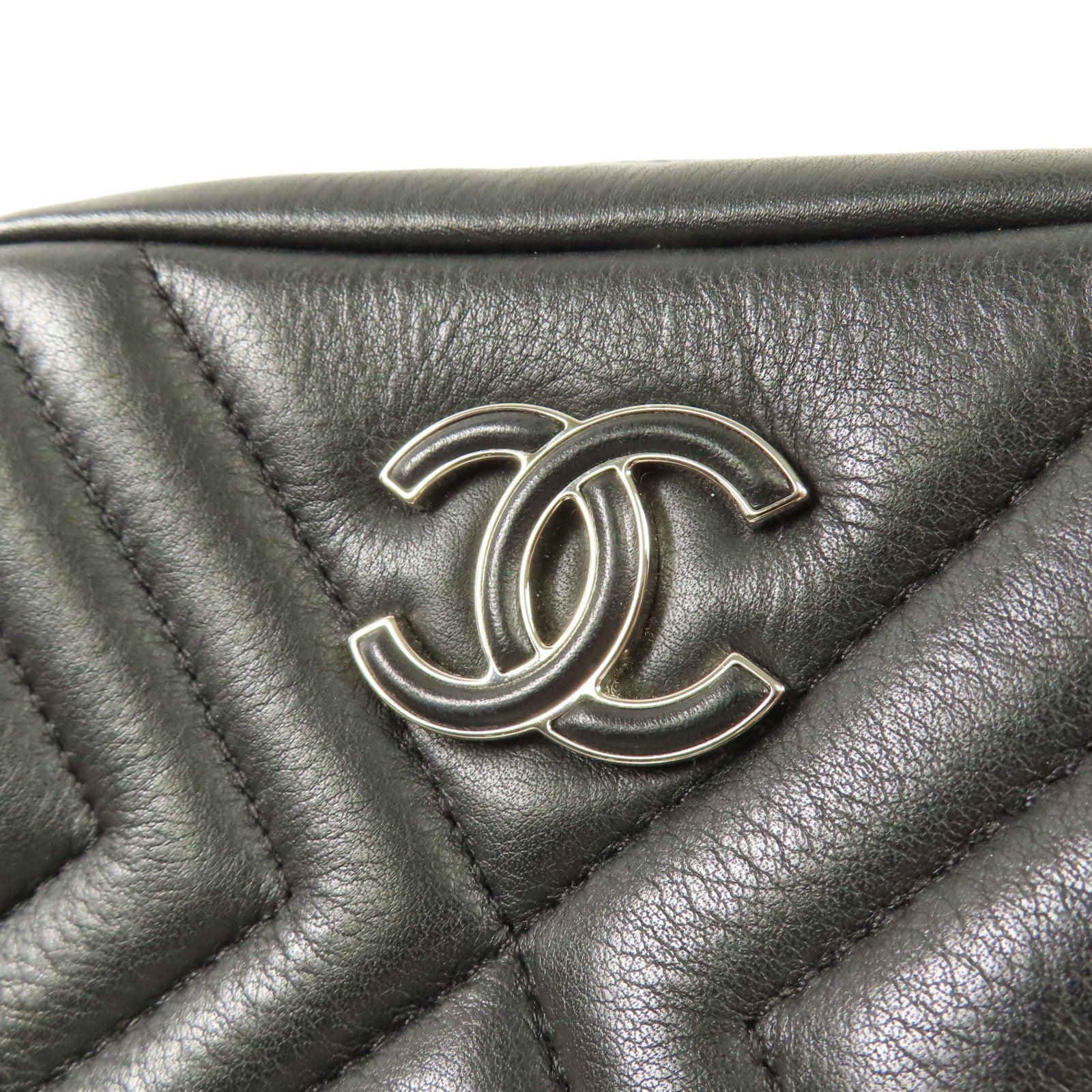CHANEL 牛皮皮革Chain Shoulder銀扣鏈帶肩背袋
