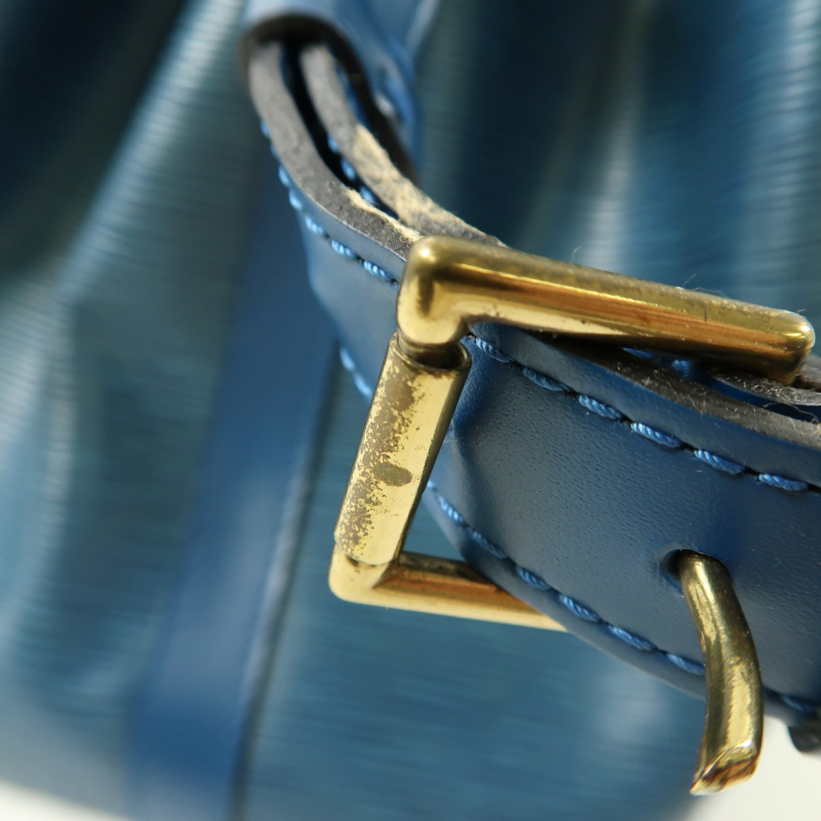 LOUIS VUITTON Epi Petit Noe金扣肩背袋藍色