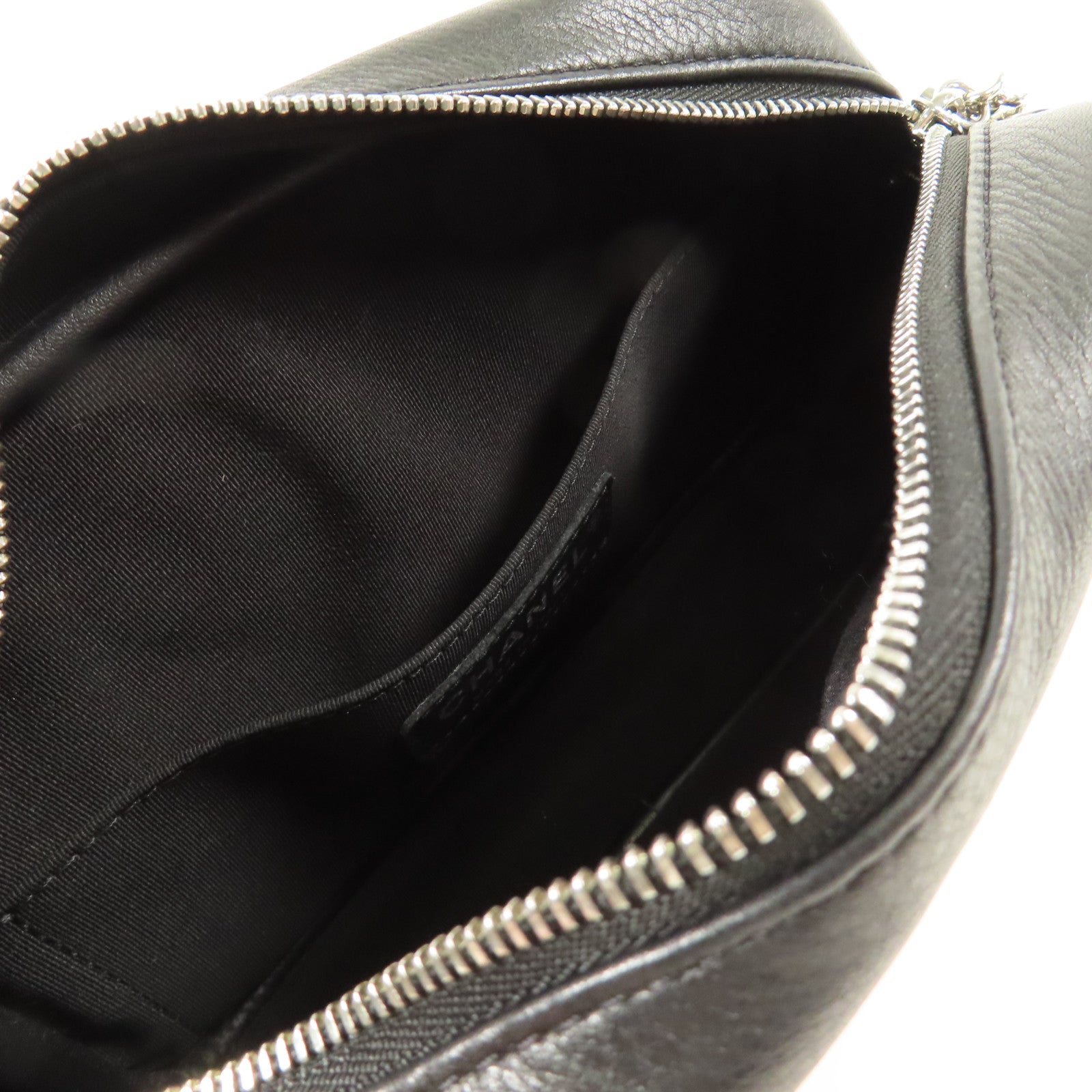 CHANEL 【激減優惠】牛皮皮革Chain Shoulder銀扣鏈帶肩背袋