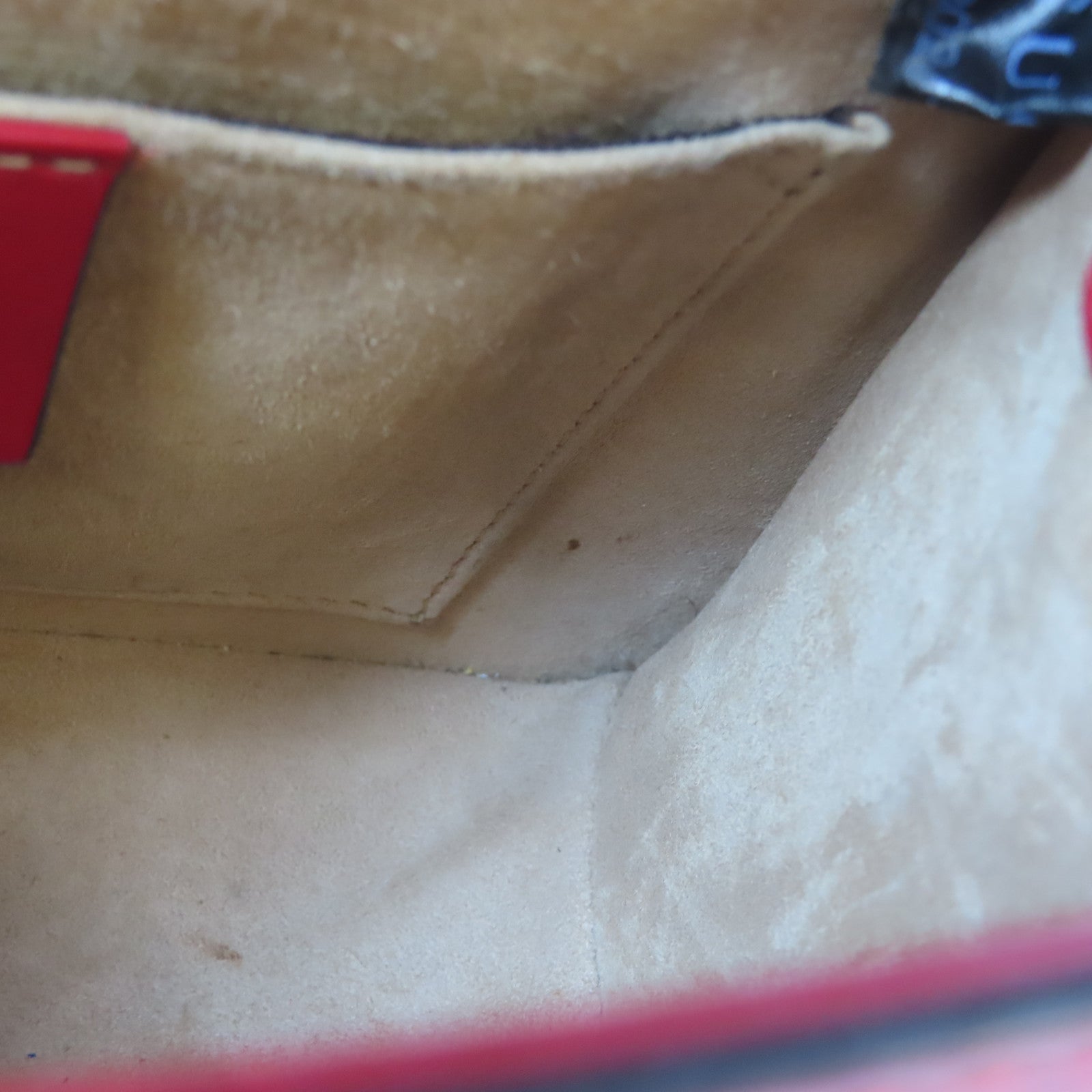 GUCCI 【激減優惠】牛皮皮革Sylvie Mini Shoulder Bag金扣手挽肩背兩用袋紅色