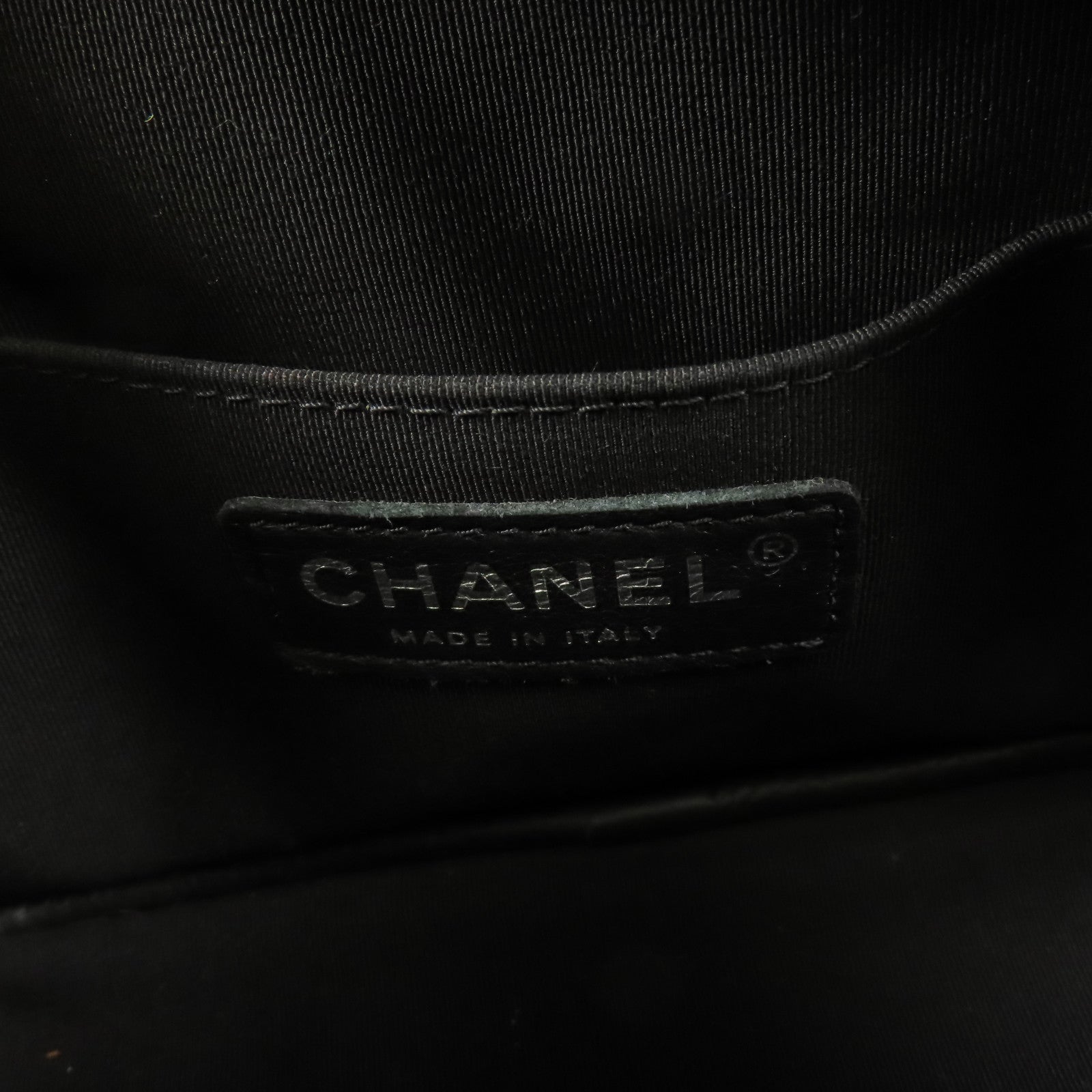CHANEL 【激減優惠】牛皮皮革Chain Shoulder銀扣鏈帶肩背袋