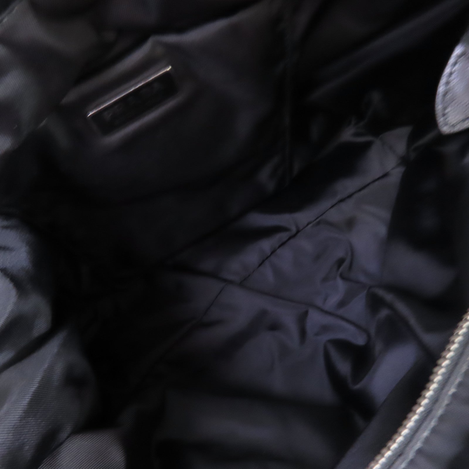 PRADA 尼龍2Way Shoulder Bag銀扣手挽肩背兩用袋黑色