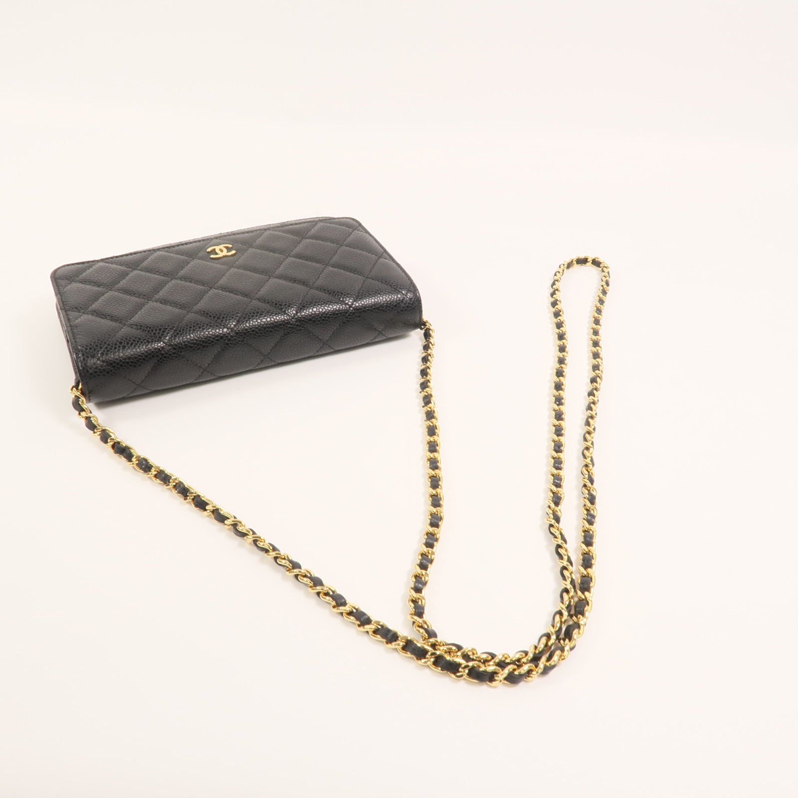 CHANEL 牛皮皮革WOC Wallet On Chain鏈帶肩背袋