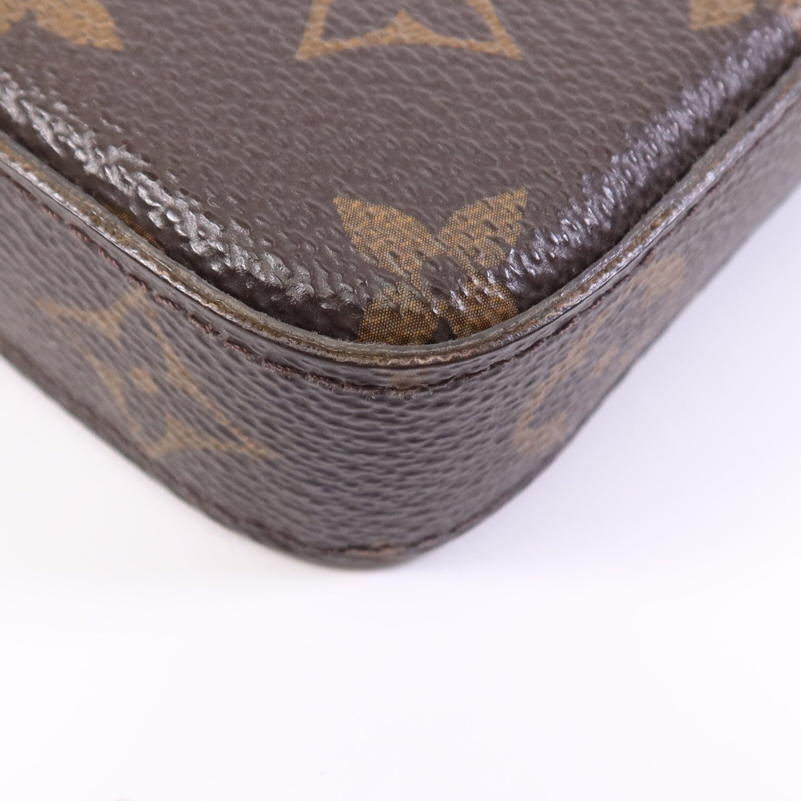 LOUIS VUITTON Monogram Pochette Felicie金扣鏈帶肩背袋