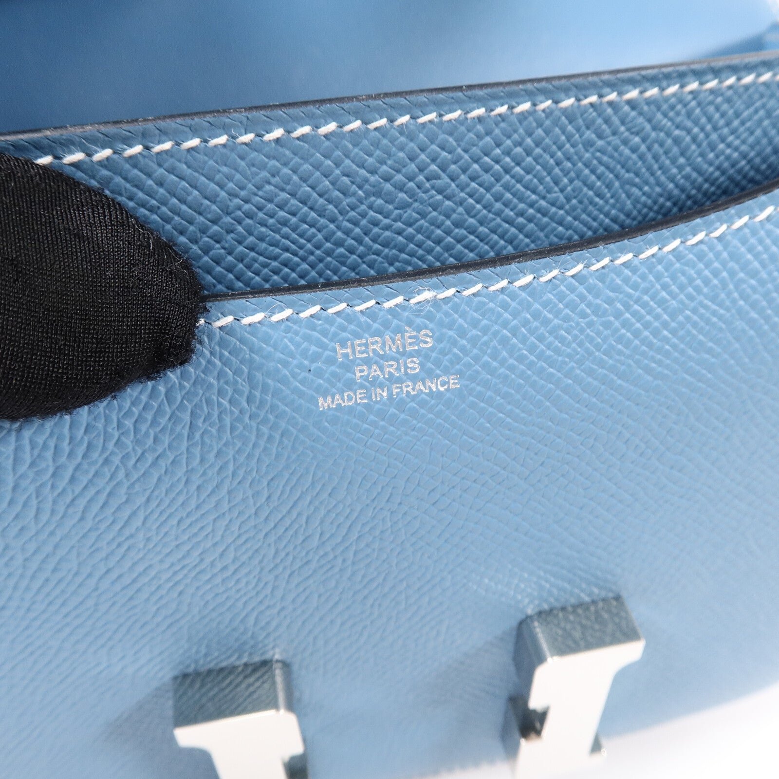 HERMES Epsom皮革Constance Mini肩背袋New Bleu Jean