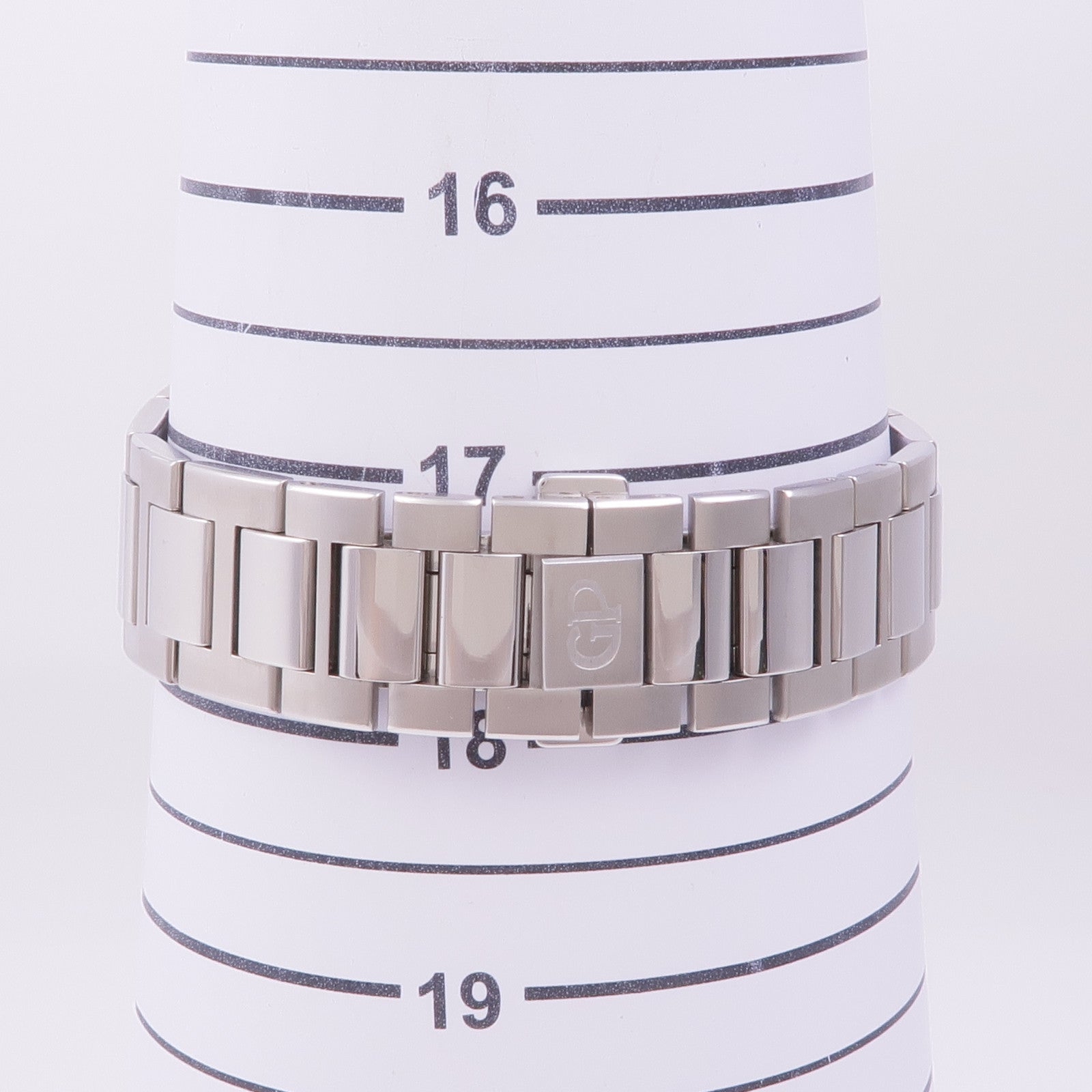 GIRARD-PERREGAUX Laureato 81015-11-001-11A