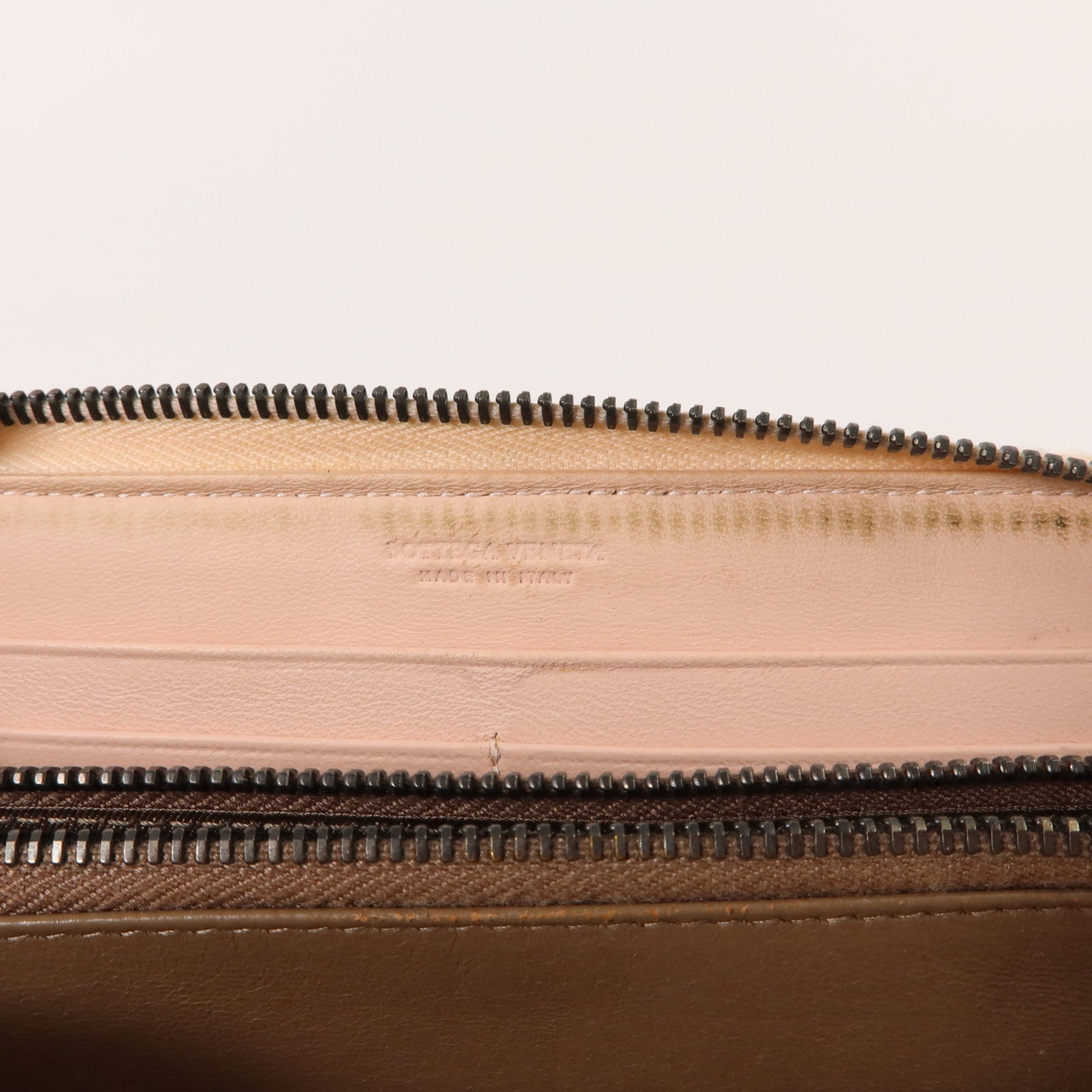 BOTTEGA VENETA 羊皮皮革Long Round Wallet長錢包